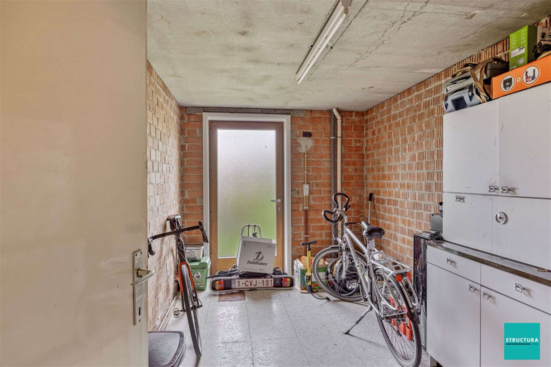 opbrengsteigendom met 2 vergunde appartementen + tuin foto 38