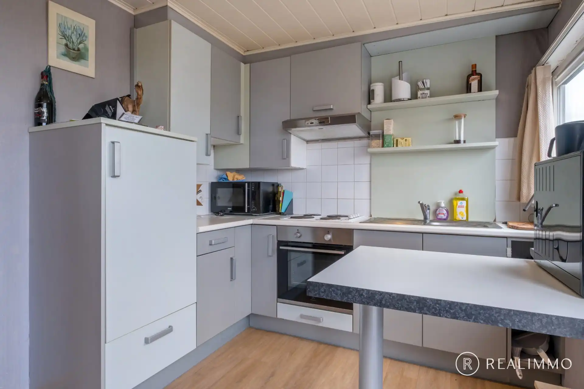 Instapklaar verhuurd appartement met 2 slaapkamers en autostaanplaats foto 5
