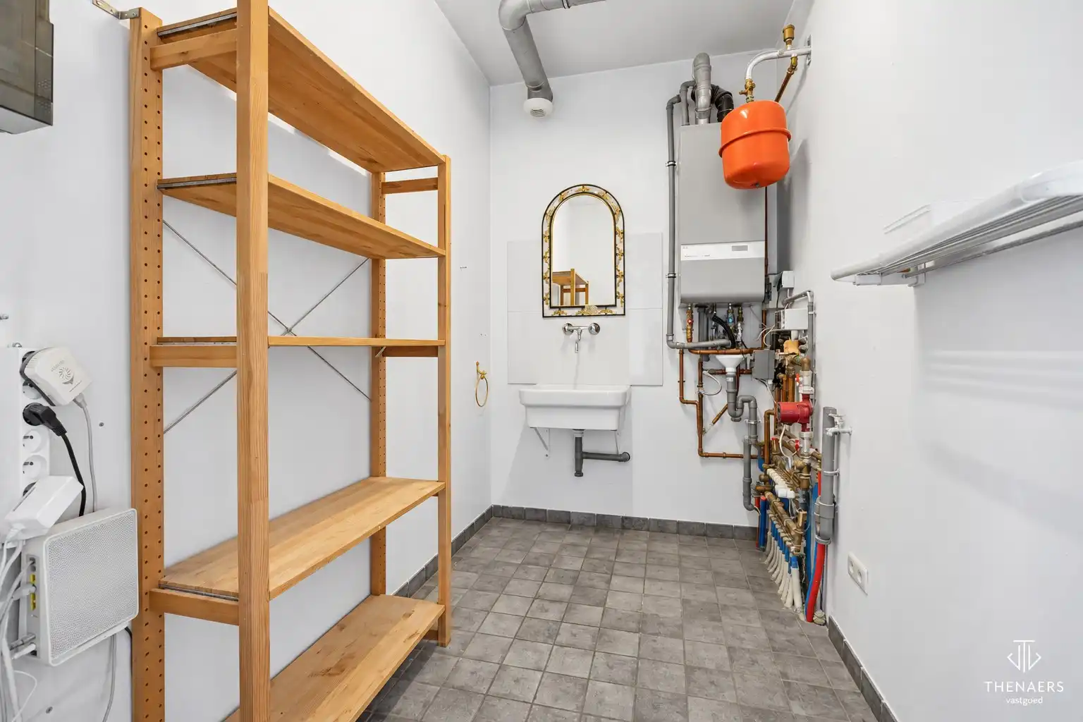 Ruim appartement van 166 m² met 2 terrassen en ondergrondse autostaanplaats in hartje Sint-Truiden. foto 23