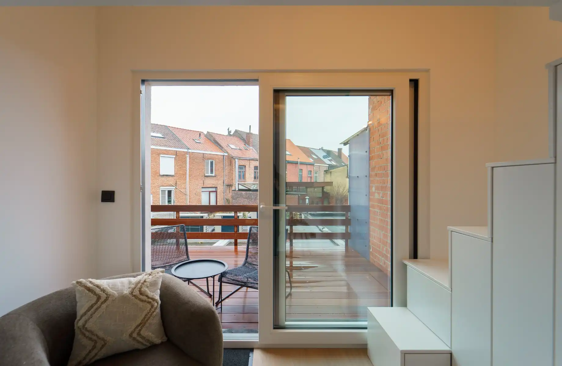 Gerenoveerd appartement (1 slaapkamer) met leuk terras foto 12