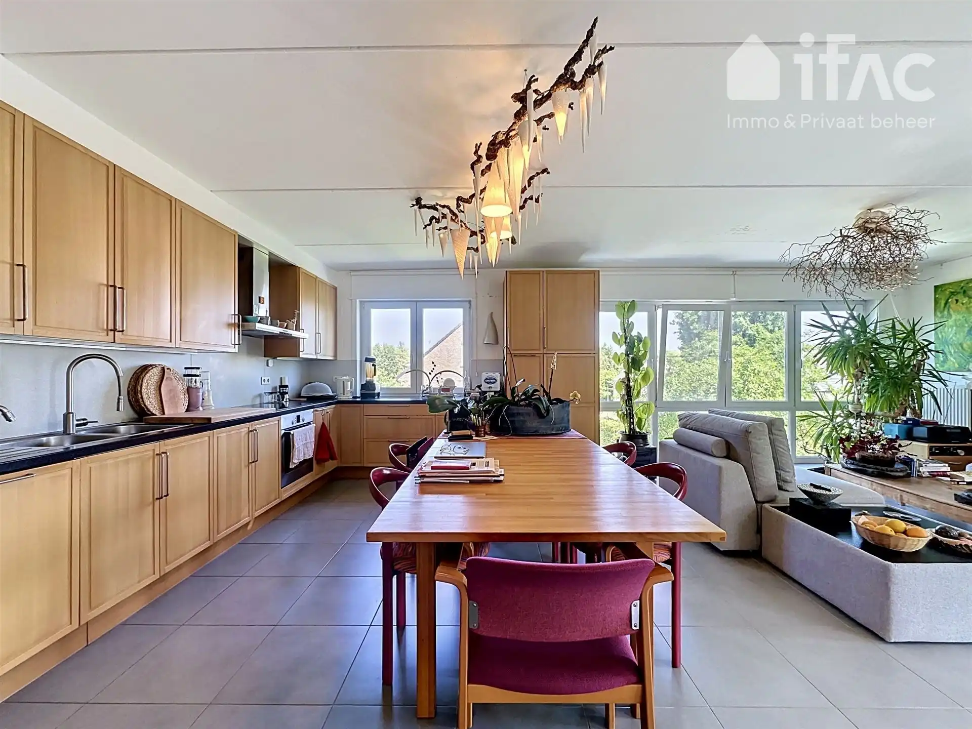Charmante 3-gevelwoning met rustige ligging foto 5
