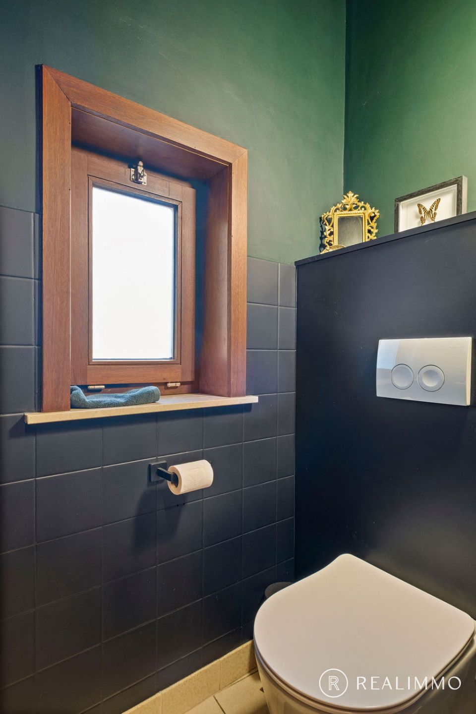 Ruime, lichtrijke woonst met 3 slaapkamers en garage foto 7