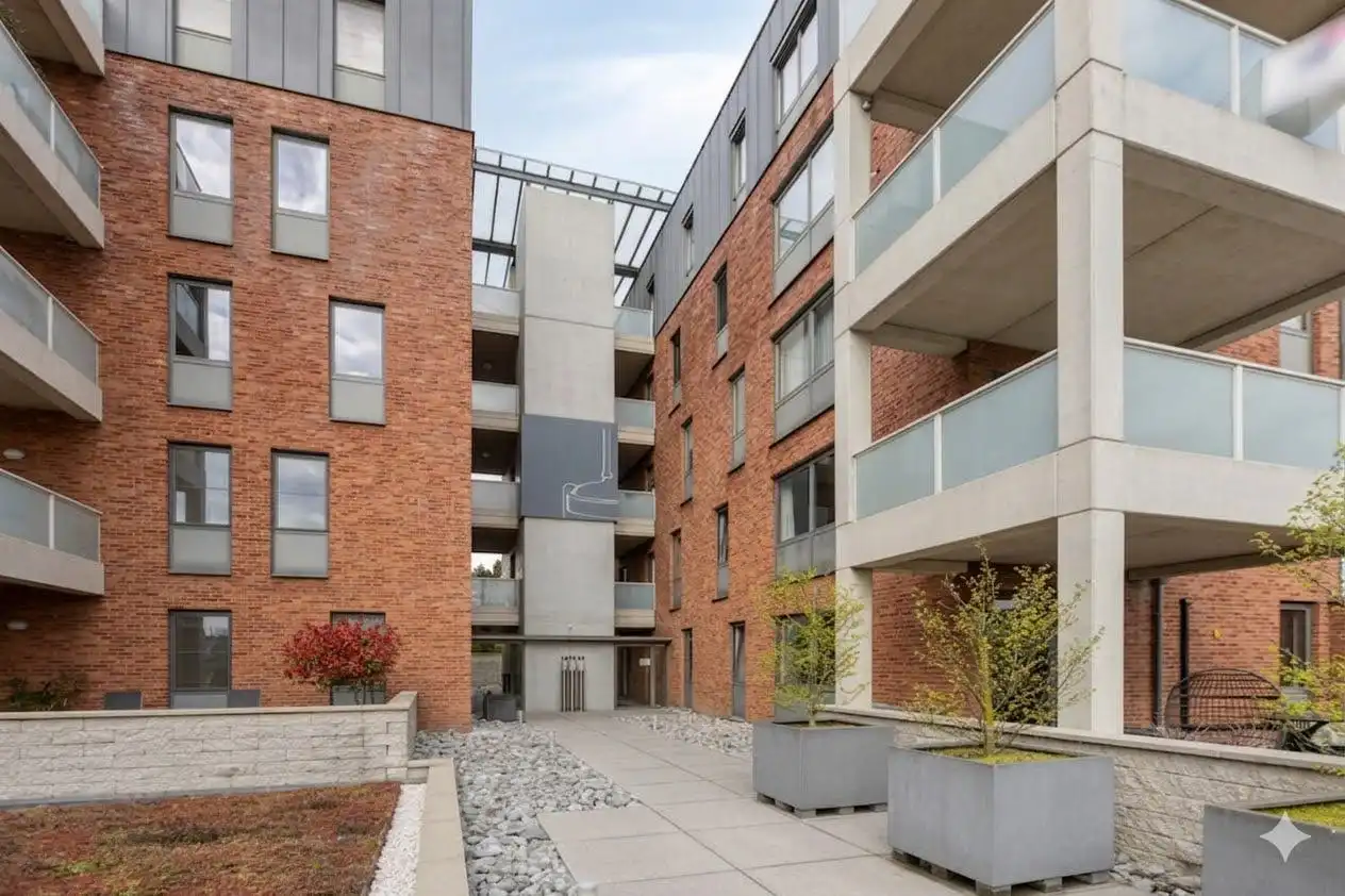 Instapklaar en energiezuinig appartement nabij hartje Hasselt foto 23