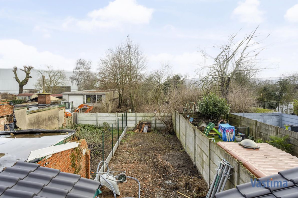 Totaalrenovatieproject stadsrand Aalst met tuin en garage foto 20