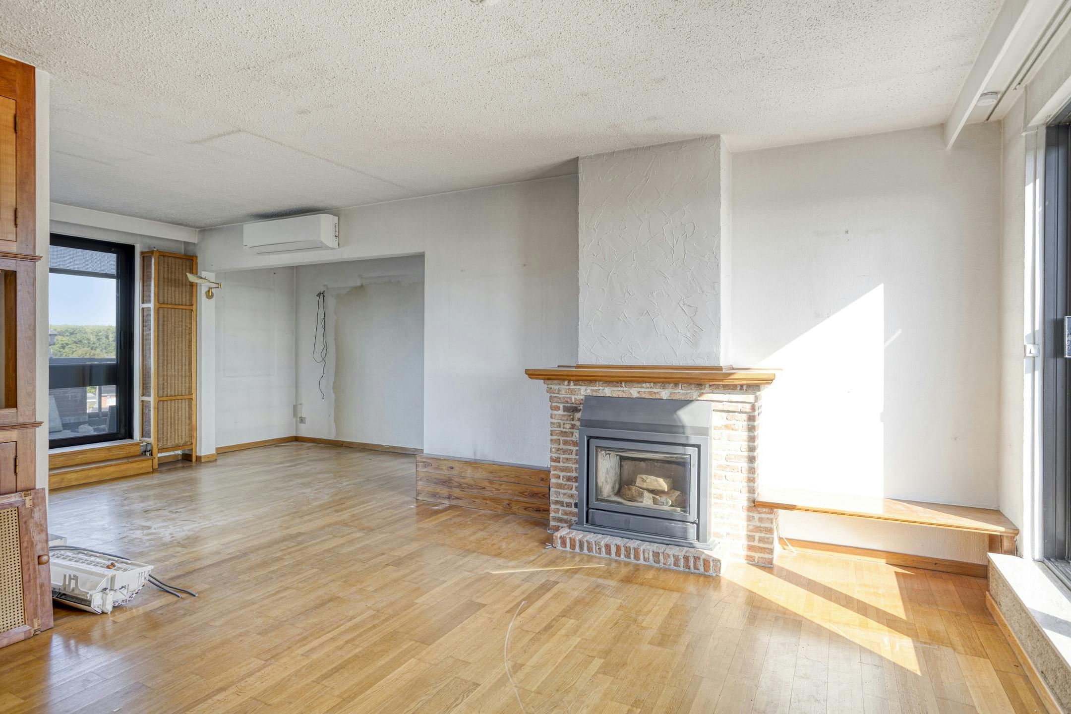 Uniek dakappartement met ruim terras te koop in Schoten foto 2