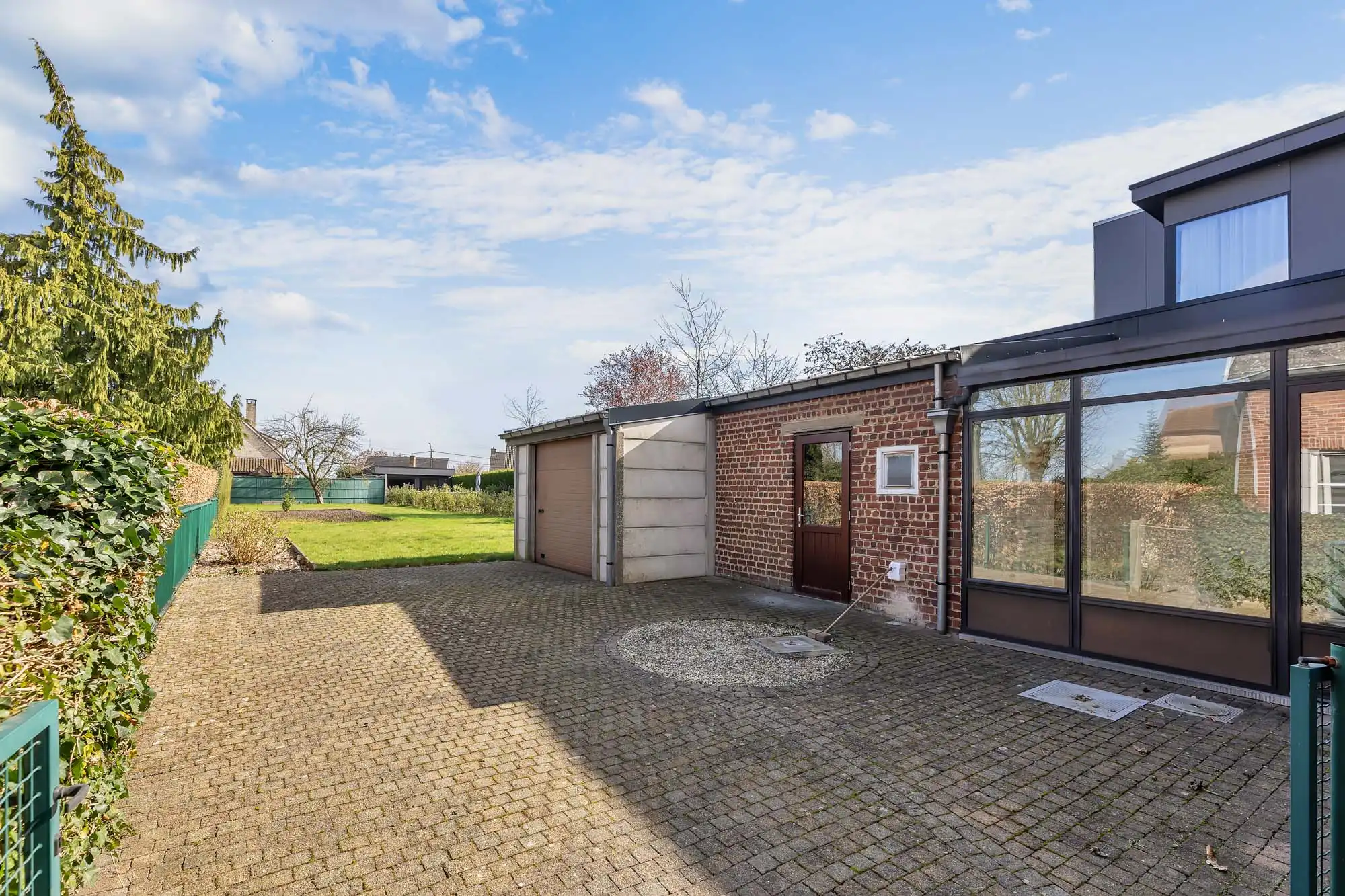 Karaktervolle hlafopen bebouwing met 3 slaapkamers in Ternat foto 20