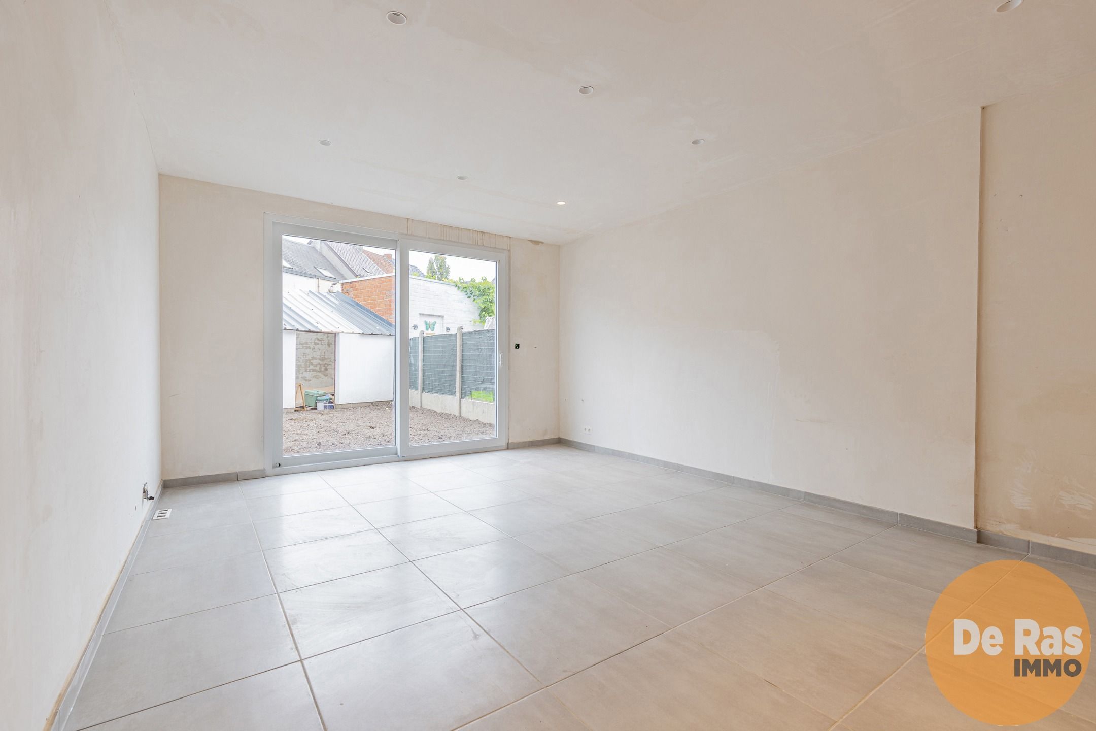 AALST - GERENOVEERDE GEZINSWONING MET TUINTJE foto 7