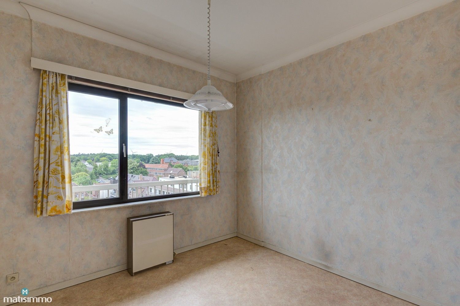 VOORTREFFELIJK GELEGEN APPARTEMENT MET GARAGEBOX EN 2 SLAAPKAMERS IN HARTJE GENK foto 10