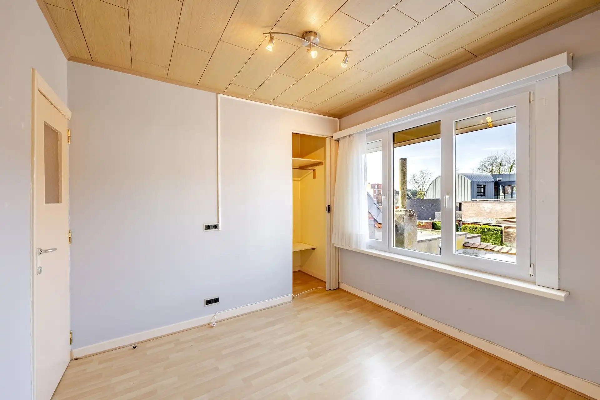 Leuke rijwoning in doodlopende straat in Wetteren foto 18