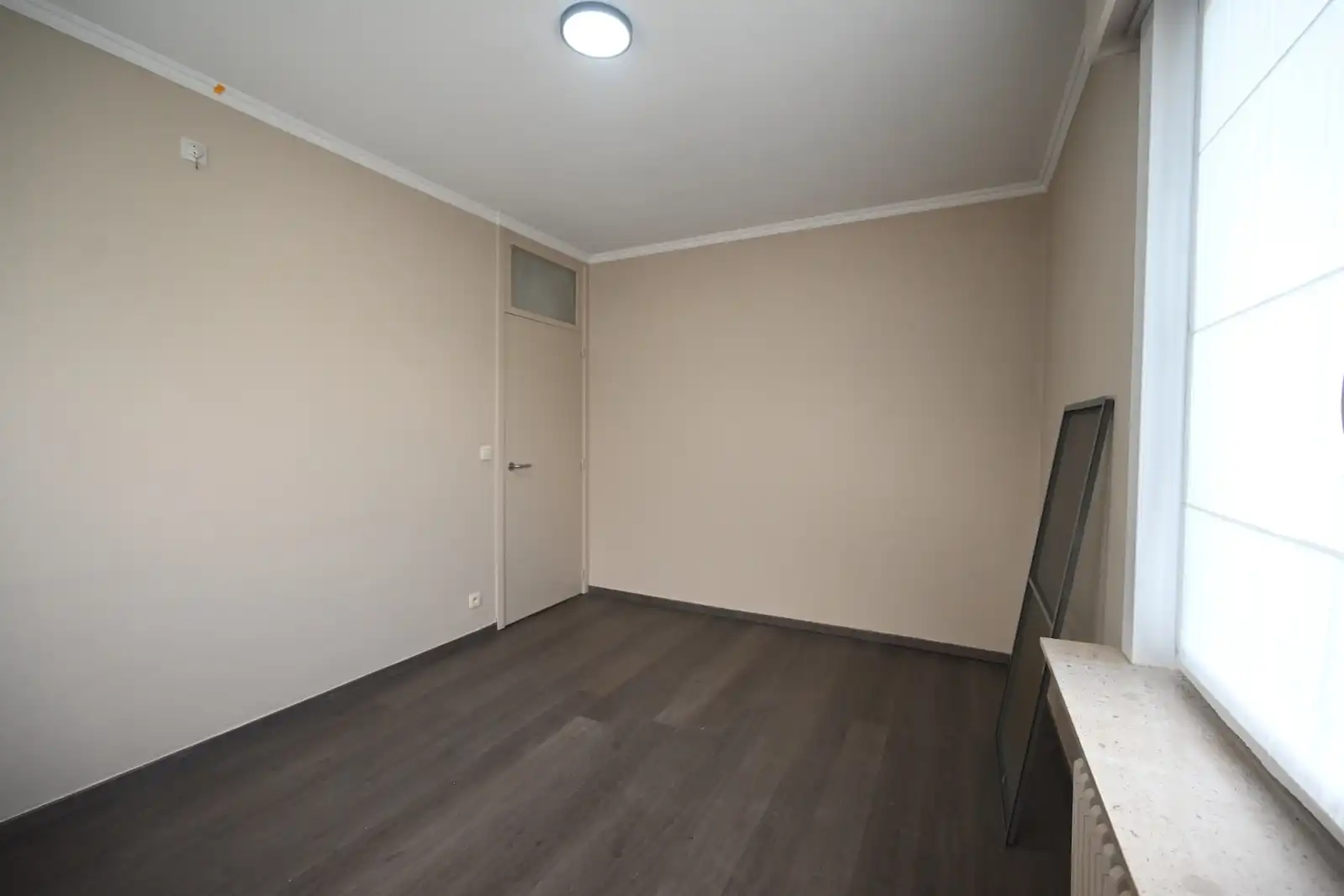 Prachtige vrijstaande bungalow met 3 slaapkamers en ruime tuin! foto 10