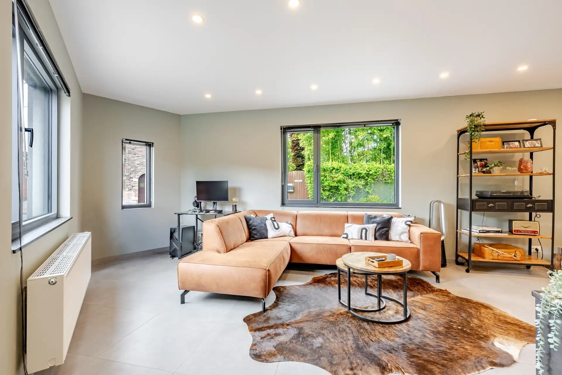 Instapklare woning met 3 ruime slaapkamers! foto 8