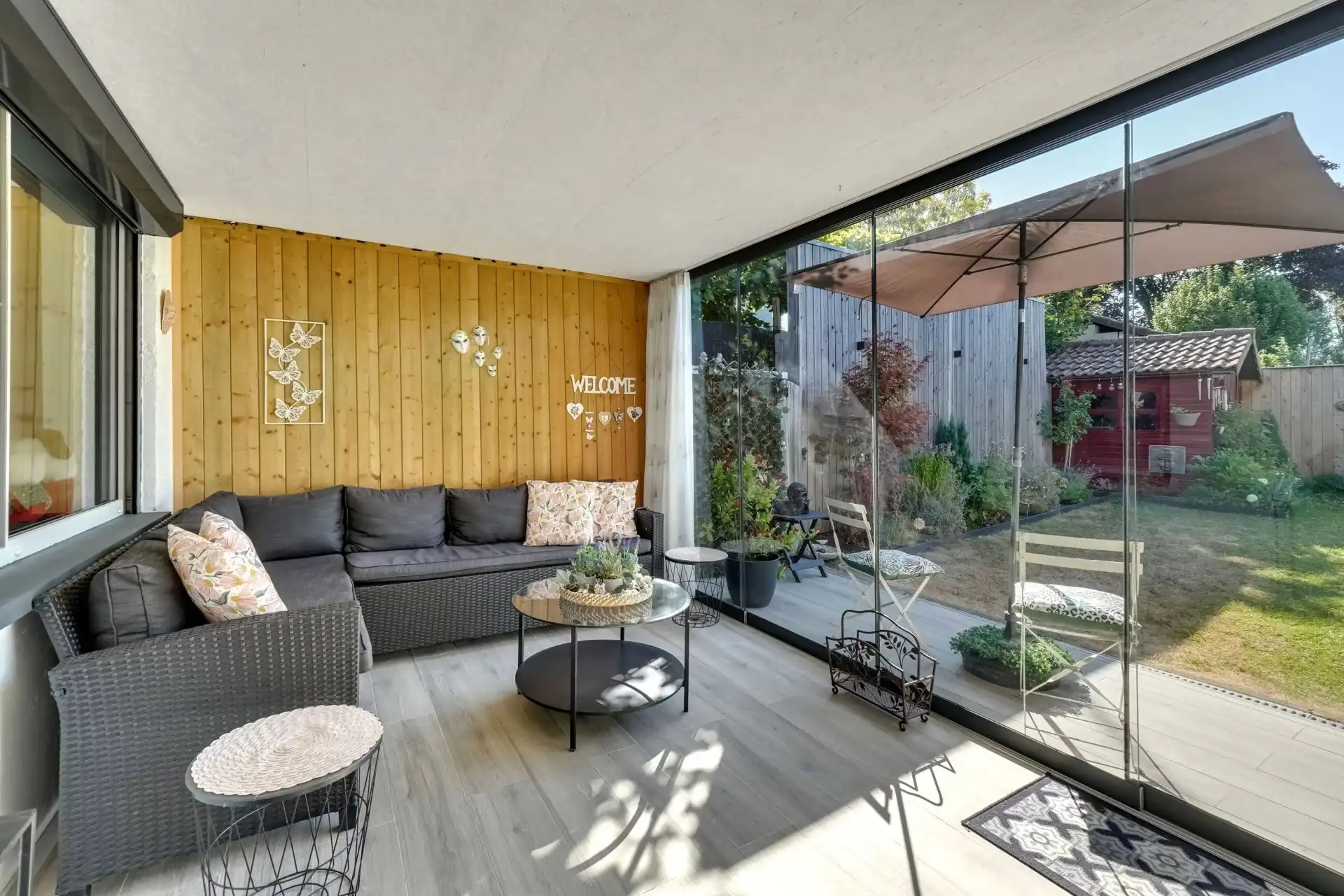 Volledig gerenoveerde gelijkvloerse woning met tuin in Riemst foto 14