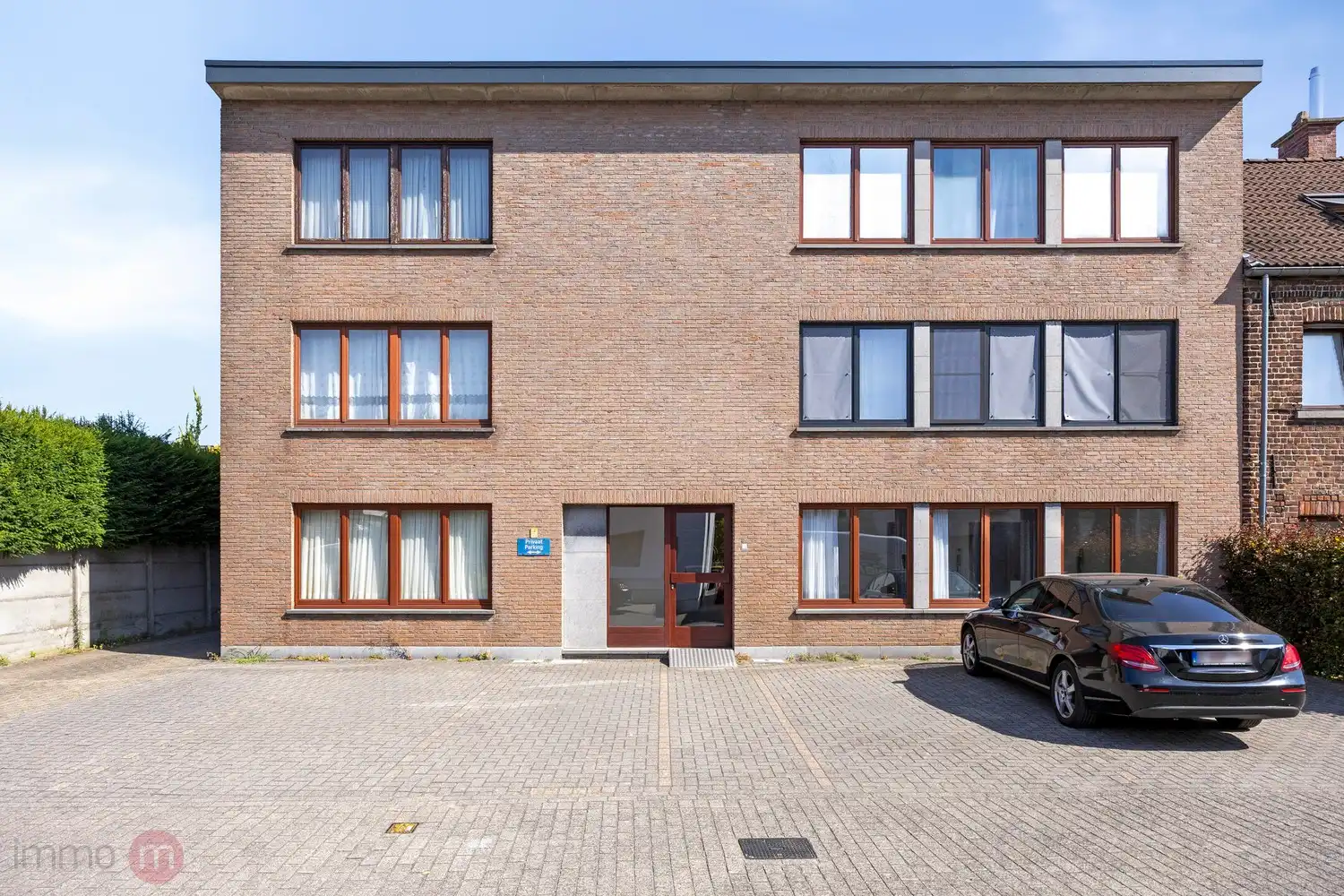 Gelijkvloerse appartement met 2 slaapkamers, garage en kelder te koop aan de Oud-Strijdersstraat 61 in Herent. foto 2
