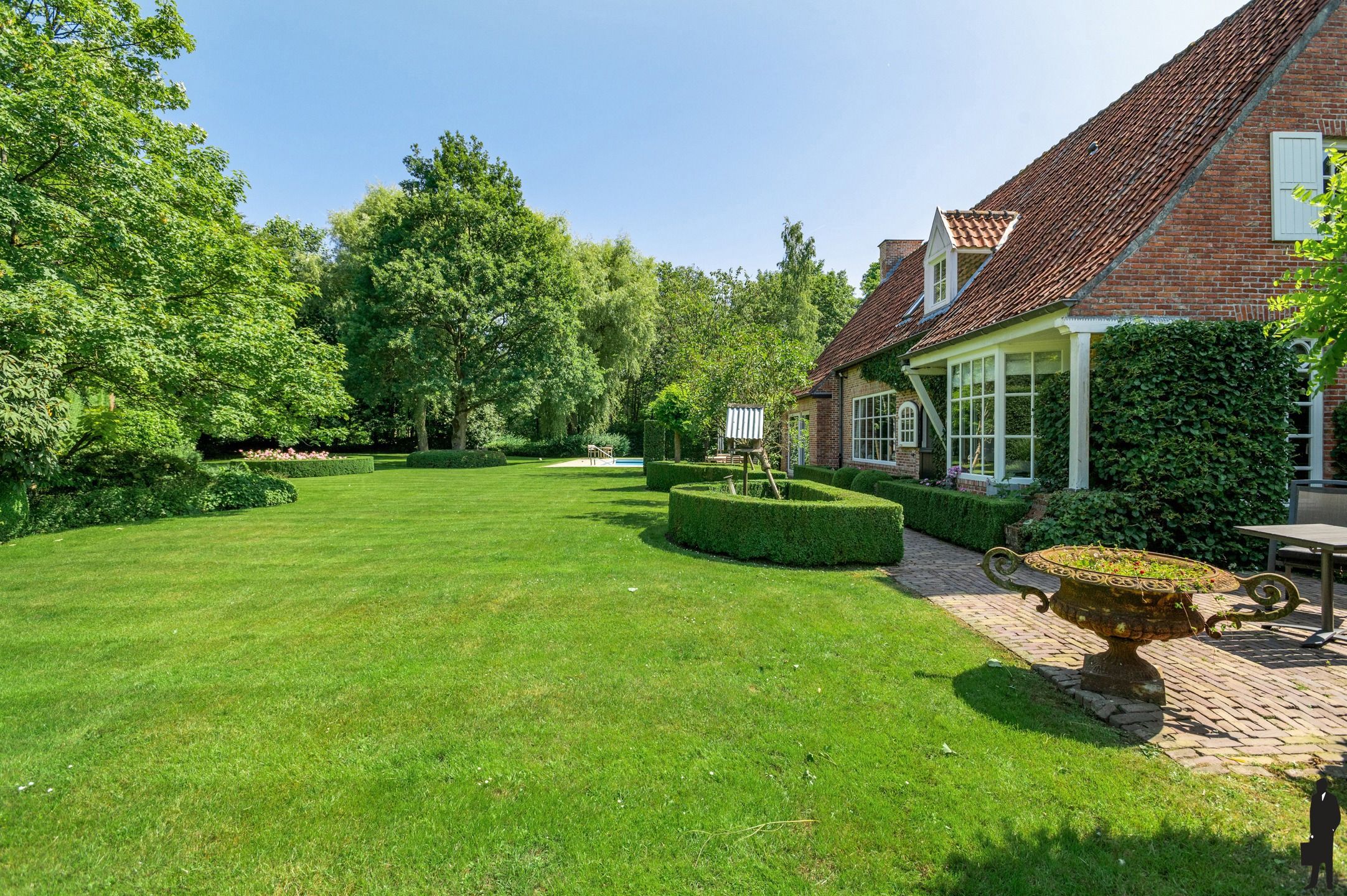 Authentieke villa grenzend aan natuurgebied foto 9