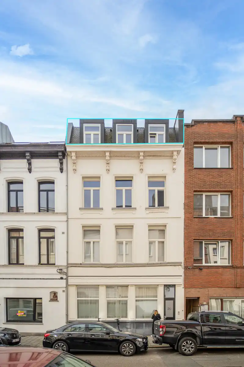 Trendy bemeubeld appartement op top locatie foto 9