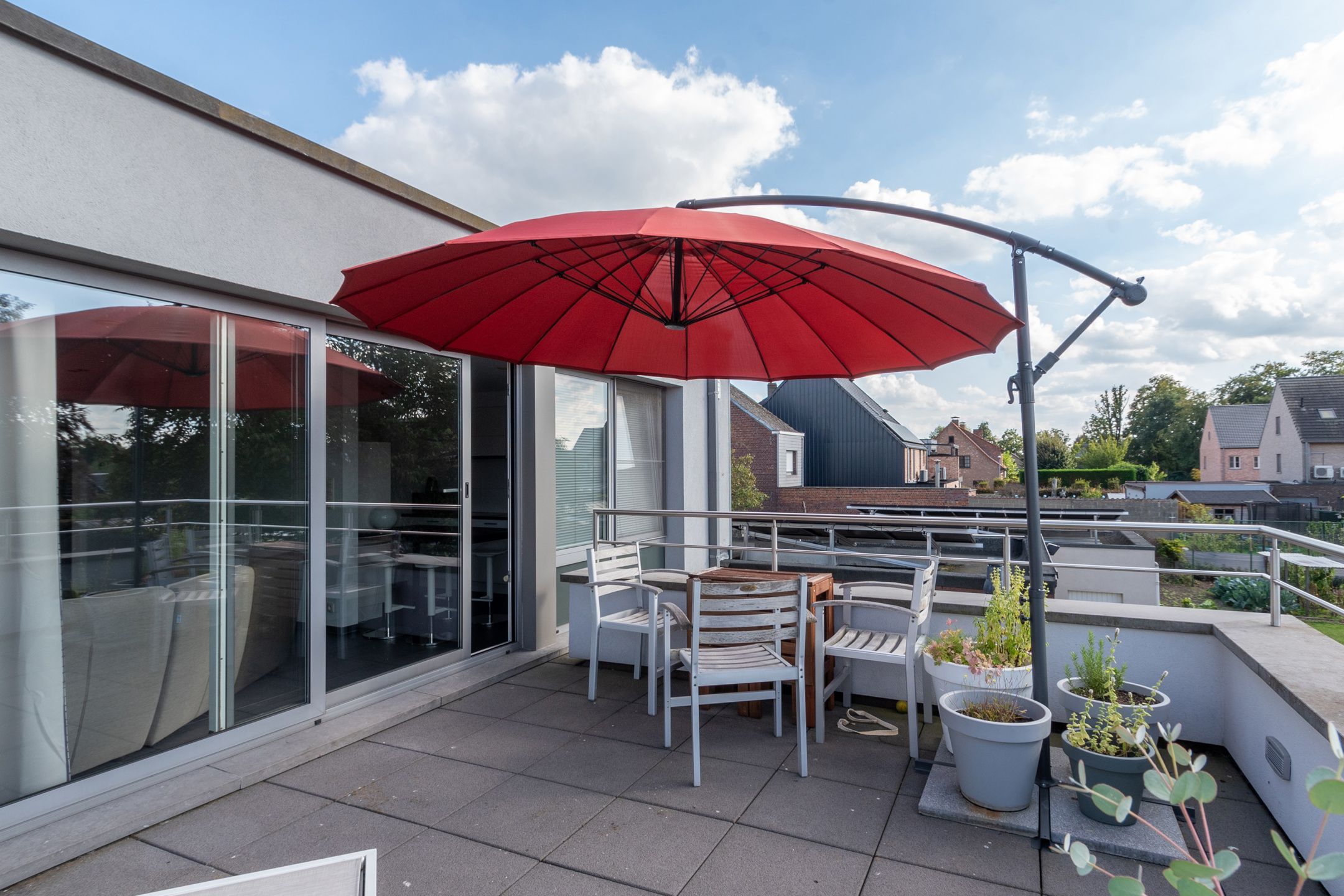 Ruim duplex appartement met 3 slaapkamers! foto 15