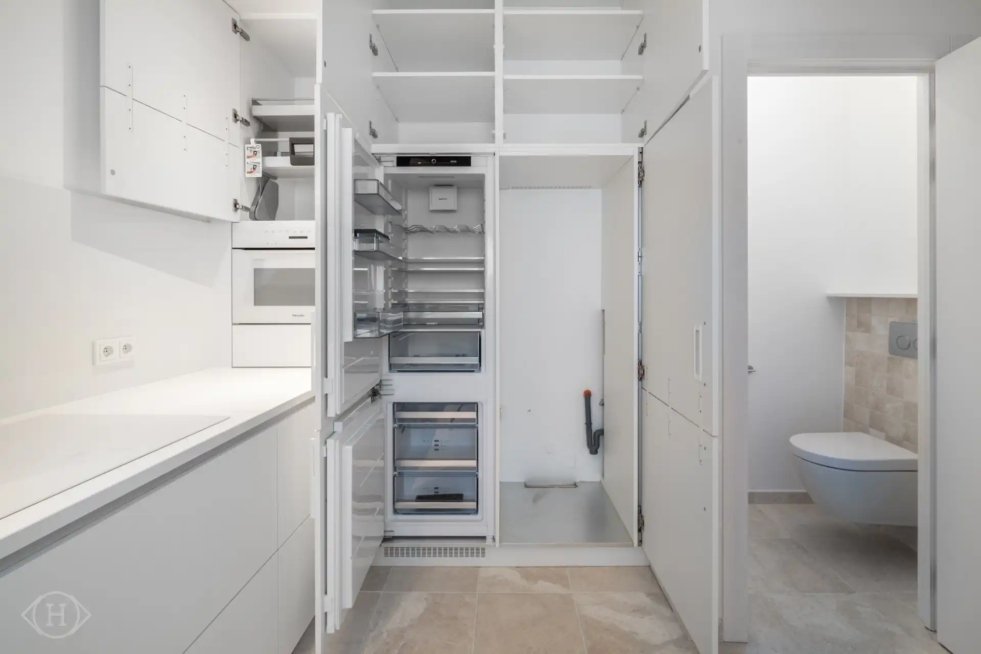 Lichtrijk éénslaapkamerappartement hartje Leuven foto 9