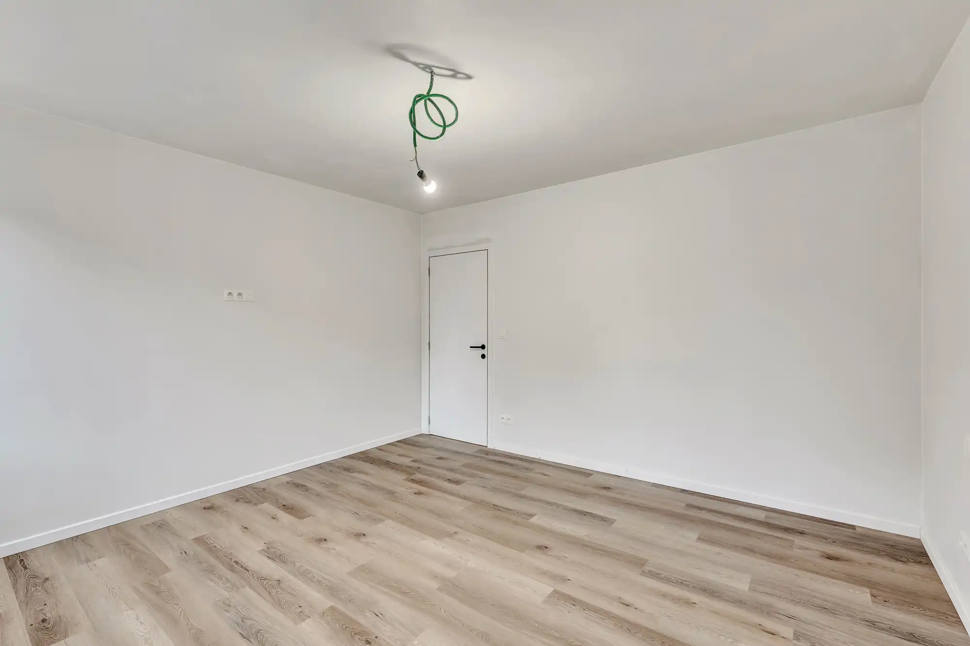 Instapklare, volledig gerenoveerde woning in Onkerzele foto 16