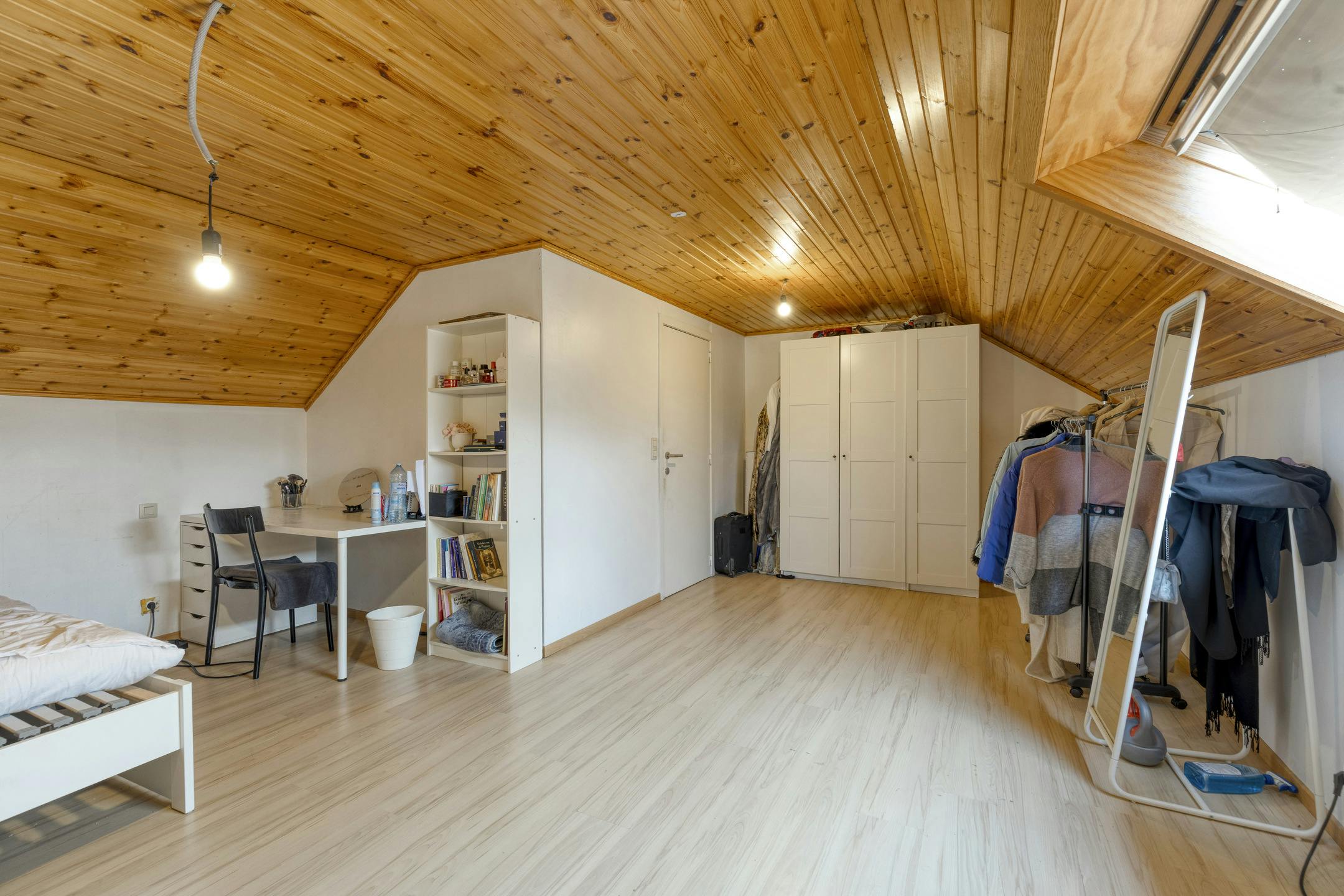 Huis met 3 kamers en garage te koop in centrum Desselgem  foto 13