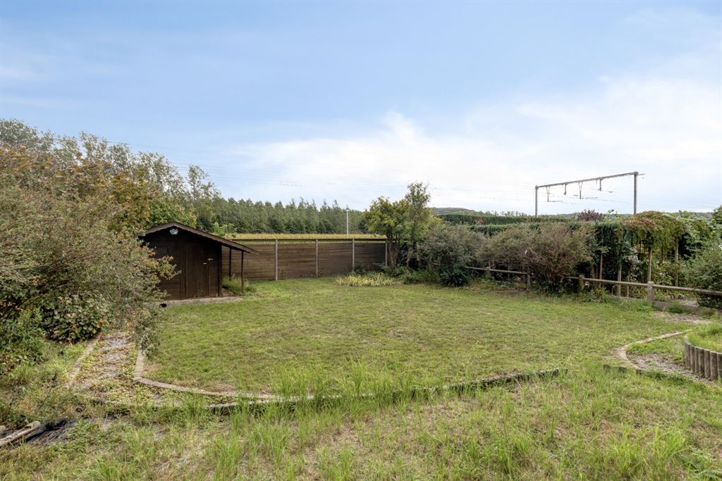 Op te frissen woning te Wilsele!  foto 21