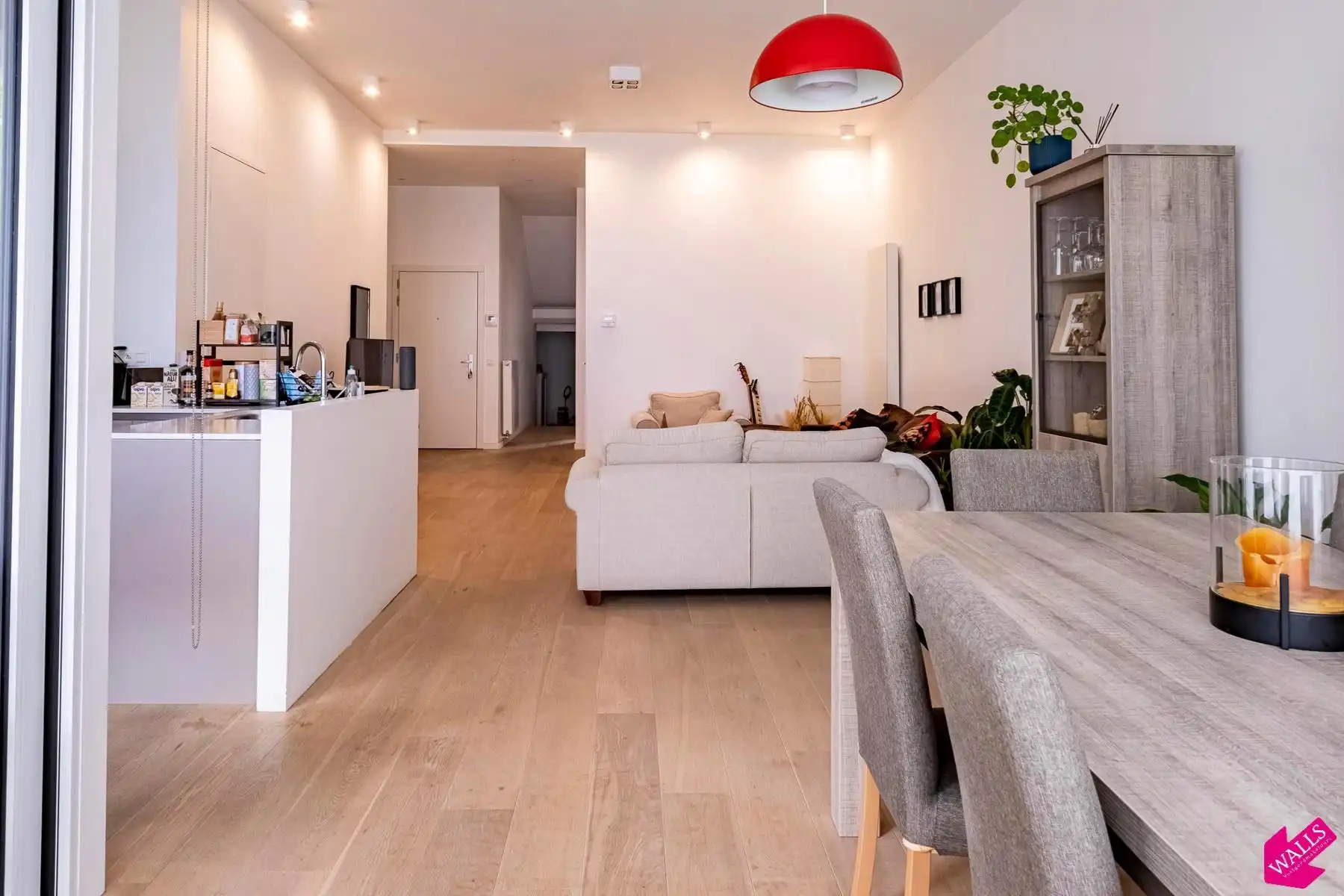 Gemeubeld appartement op het bruisende Zuid ! foto 10