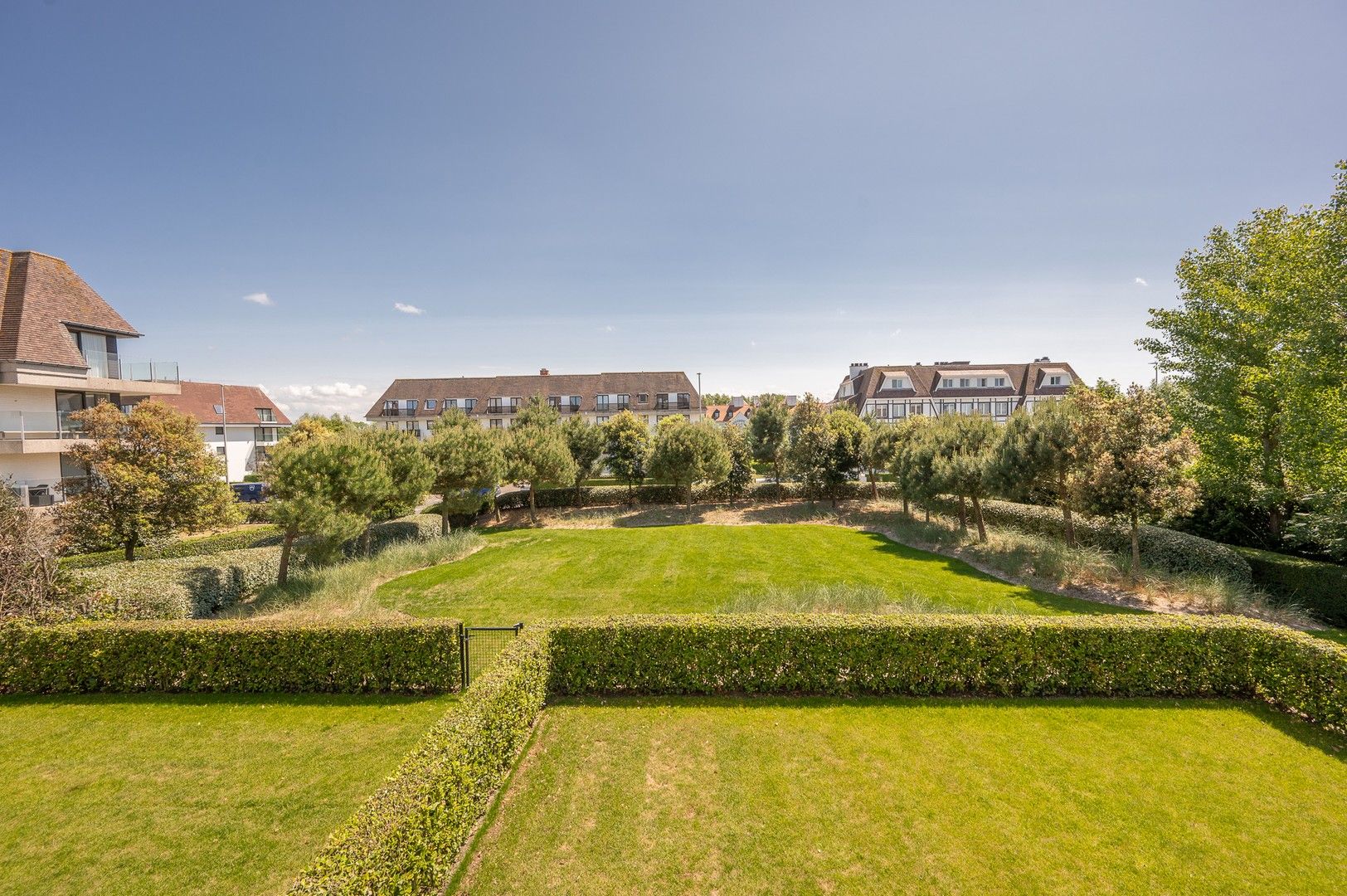 Gerenoveerd hoekappartement met mooie terrassen in een prestigieus gebouw op de Wandeldijk. foto 8