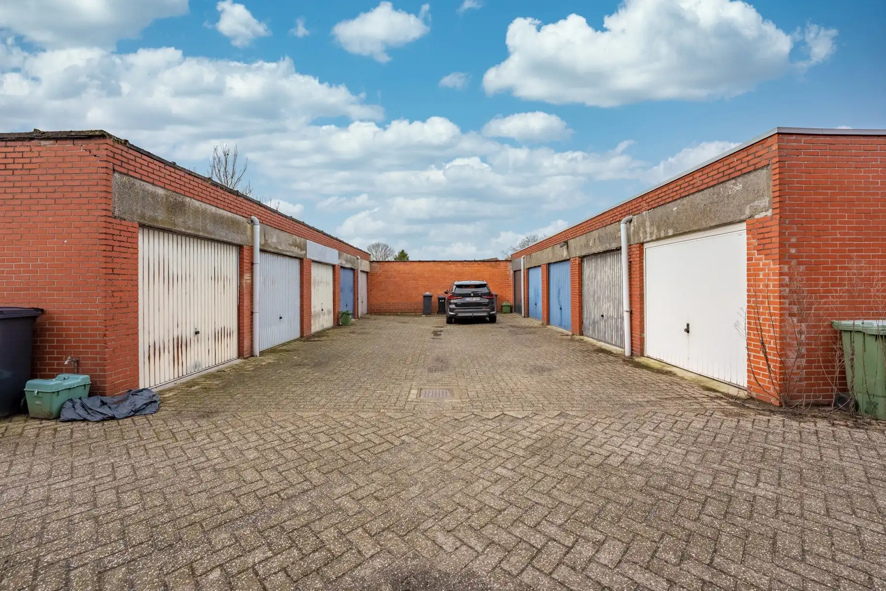 Gelijkvloers appartement met 2 slaapkamers, tuin/terras en garagebox! foto 14