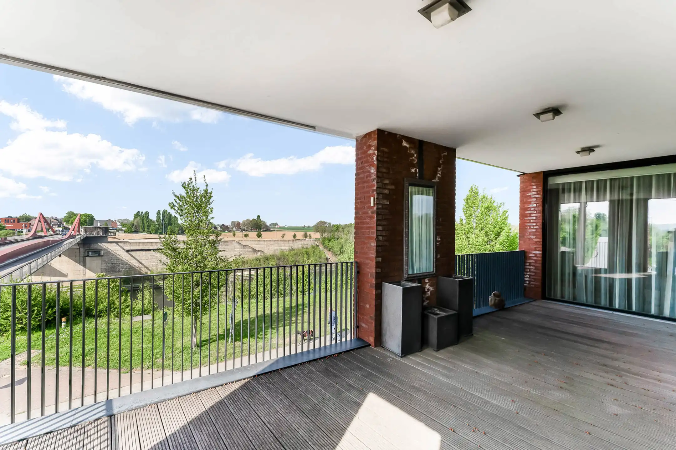 Luxueus (bemeubeld) appartement vlakbij Maastricht  foto 6