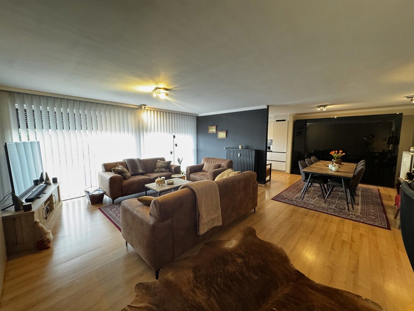 Ruim en instapklaar appartement met zonnige troeven in Houthalen-Helchteren foto 2