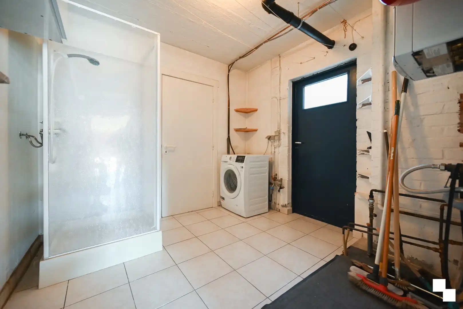 Eengezinswoning met garage gelegen in doodlopende straat te Lendelede foto 16