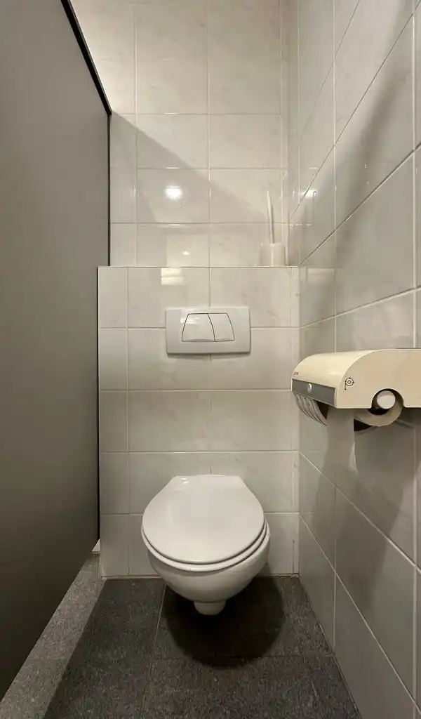 Lichtrijk kantoor te huur op zichtlocatie te Sint-Martens-Latem foto 15