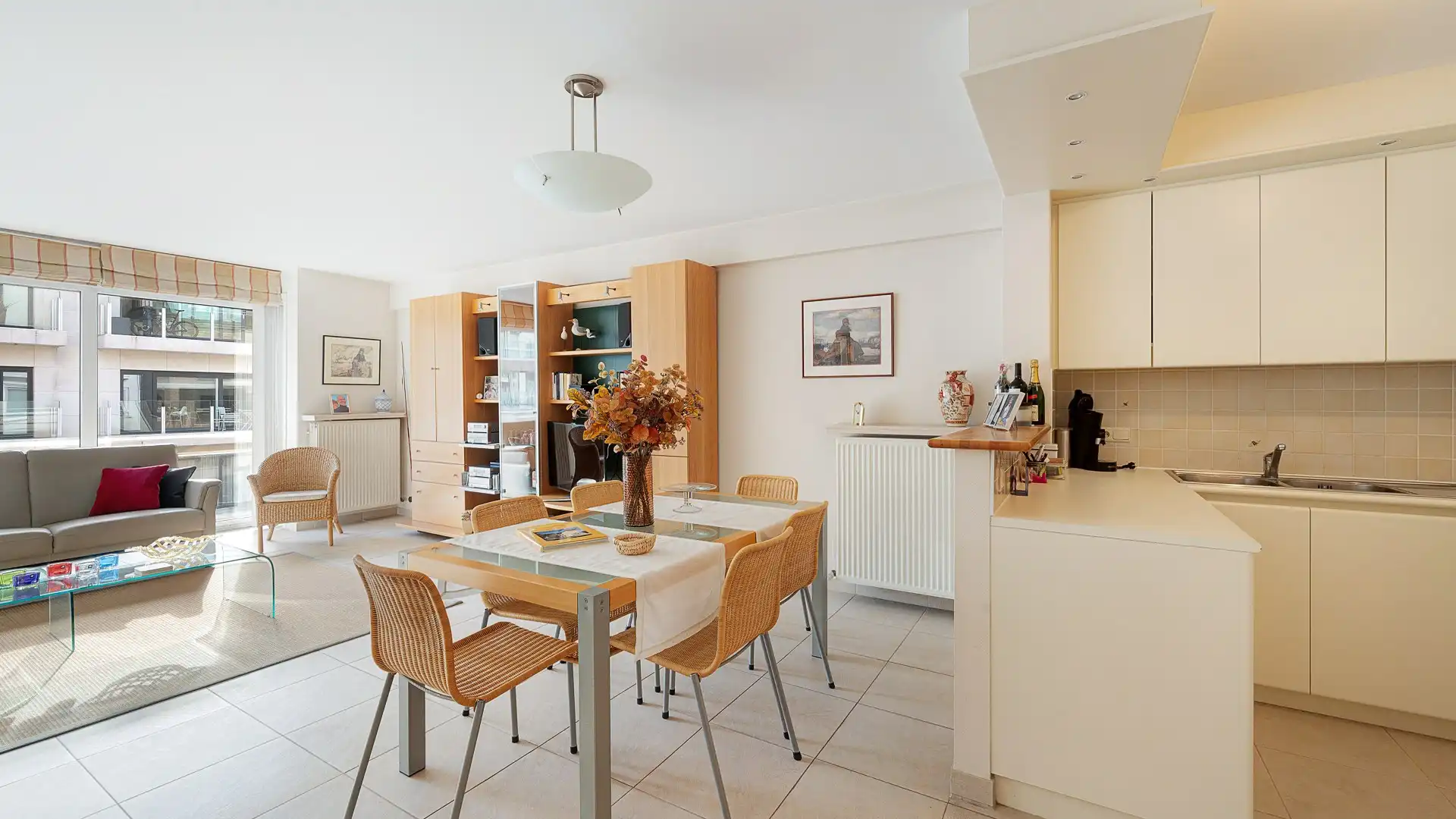 Groot twee slaapkamer appartement vlakbij het strand van Knokke foto 6