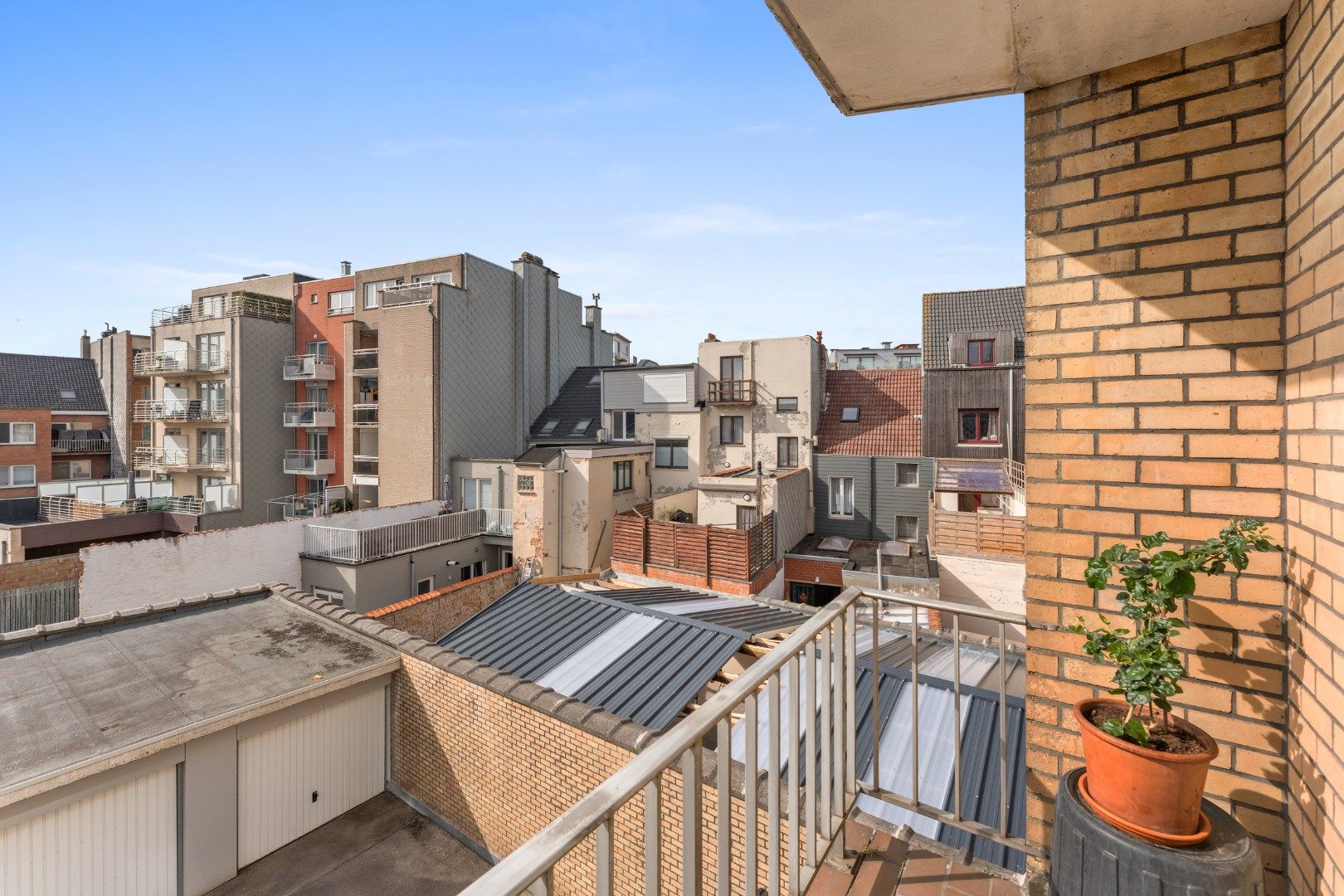 Verzorgd 2-slaapkamerappartement met gunstig EPC-label en mogelijkheid tot garage! foto 15