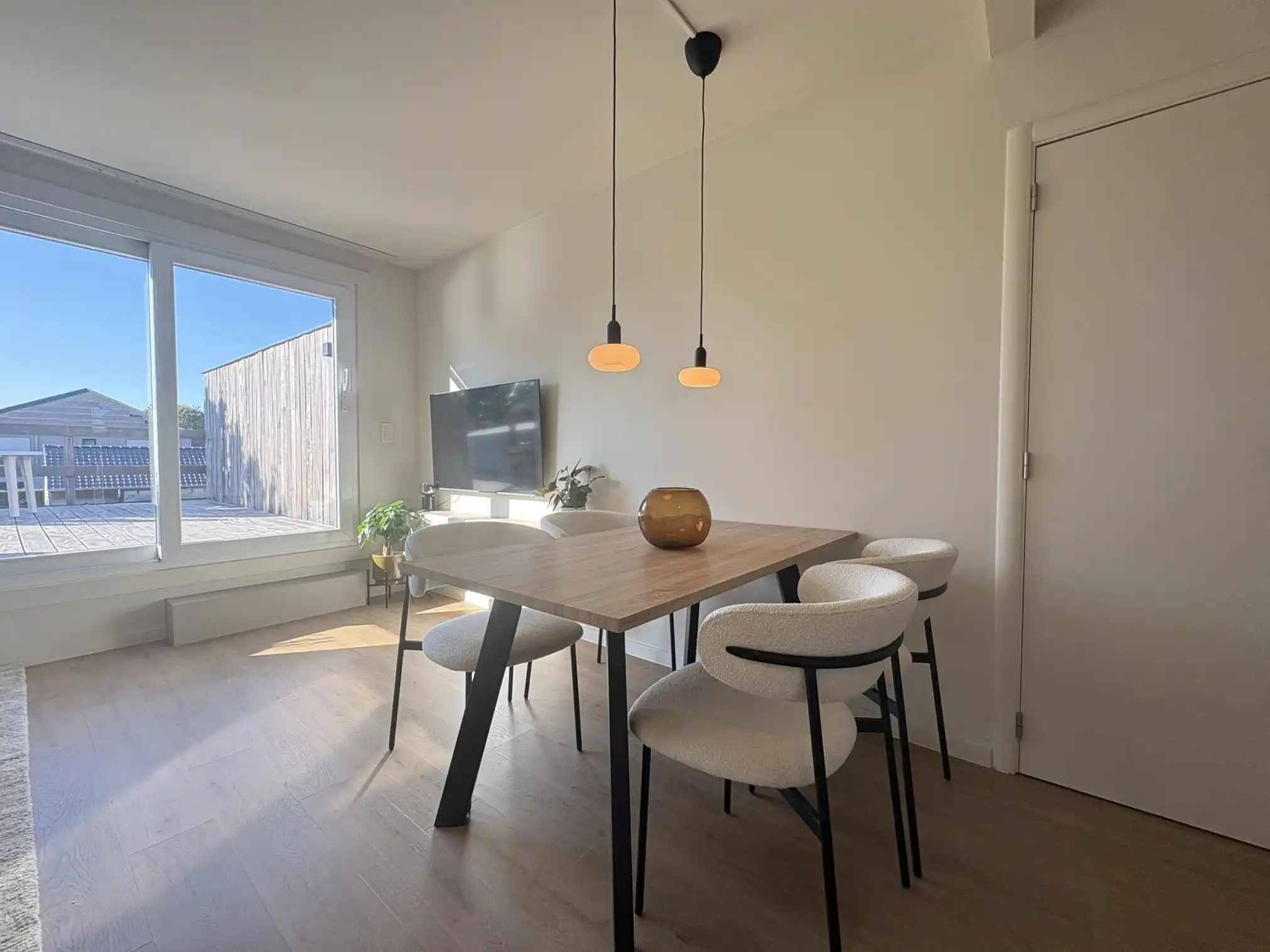Appartement met ruim terras in Deinze foto 2