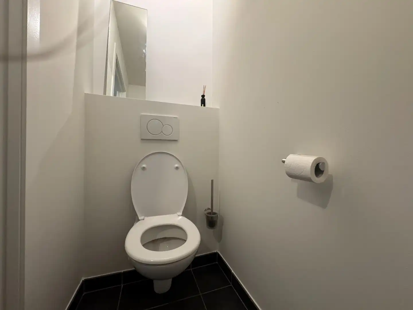 Te huur in Merchtem: ruim appartement 2 slpk + 2 autostaanplaatsen + kelder foto 17