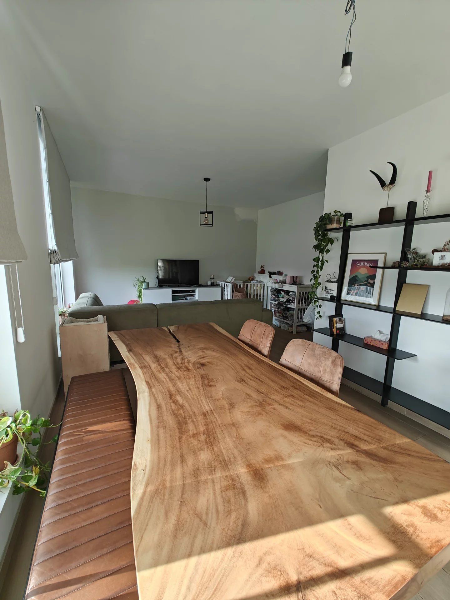 Appartement te koop foto {{pictureIndex}}