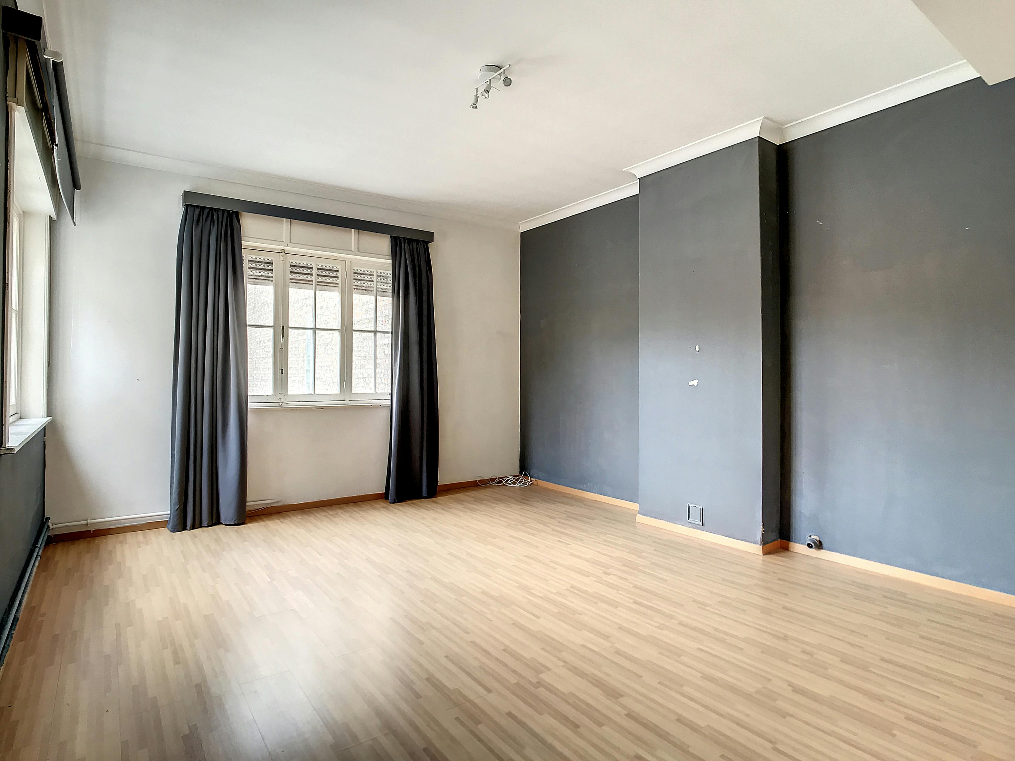 Totaal te renoveren huis vlakbij het centrum in De Panne foto 10