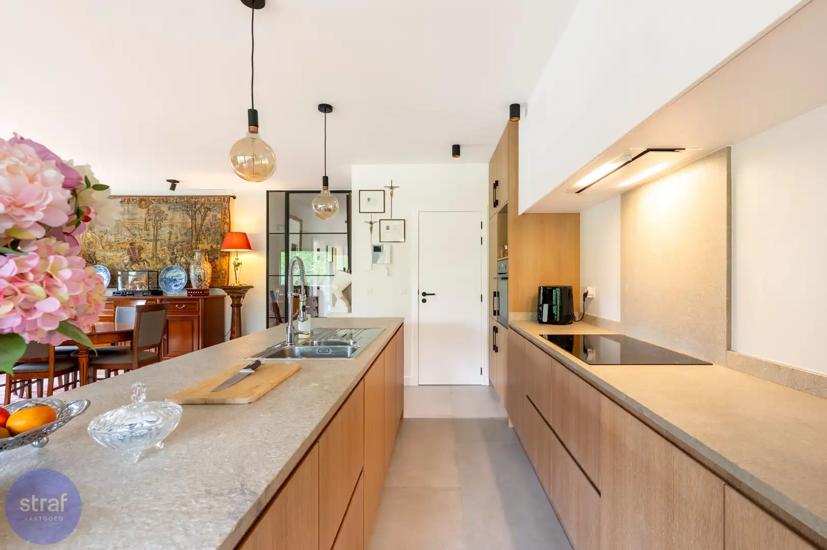 Groot 3 slpk appartement met 2 terrassen foto 8