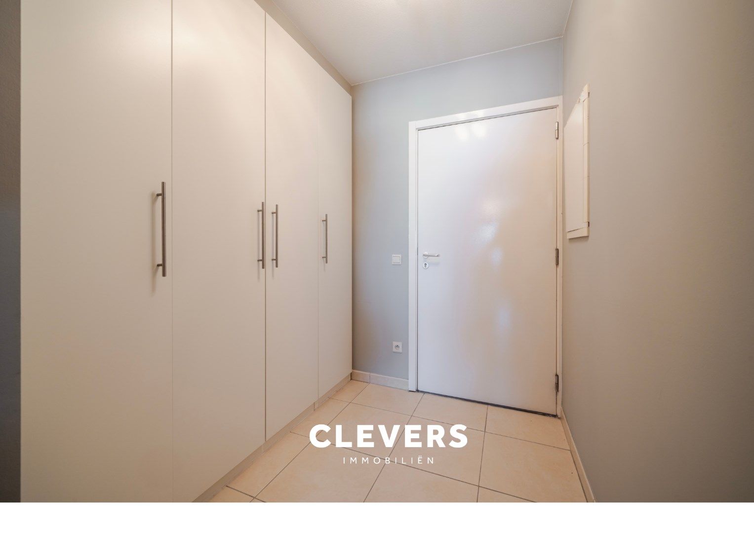 Exclusieve topper zeedijk : 2slpk. appartement + studio. foto 12