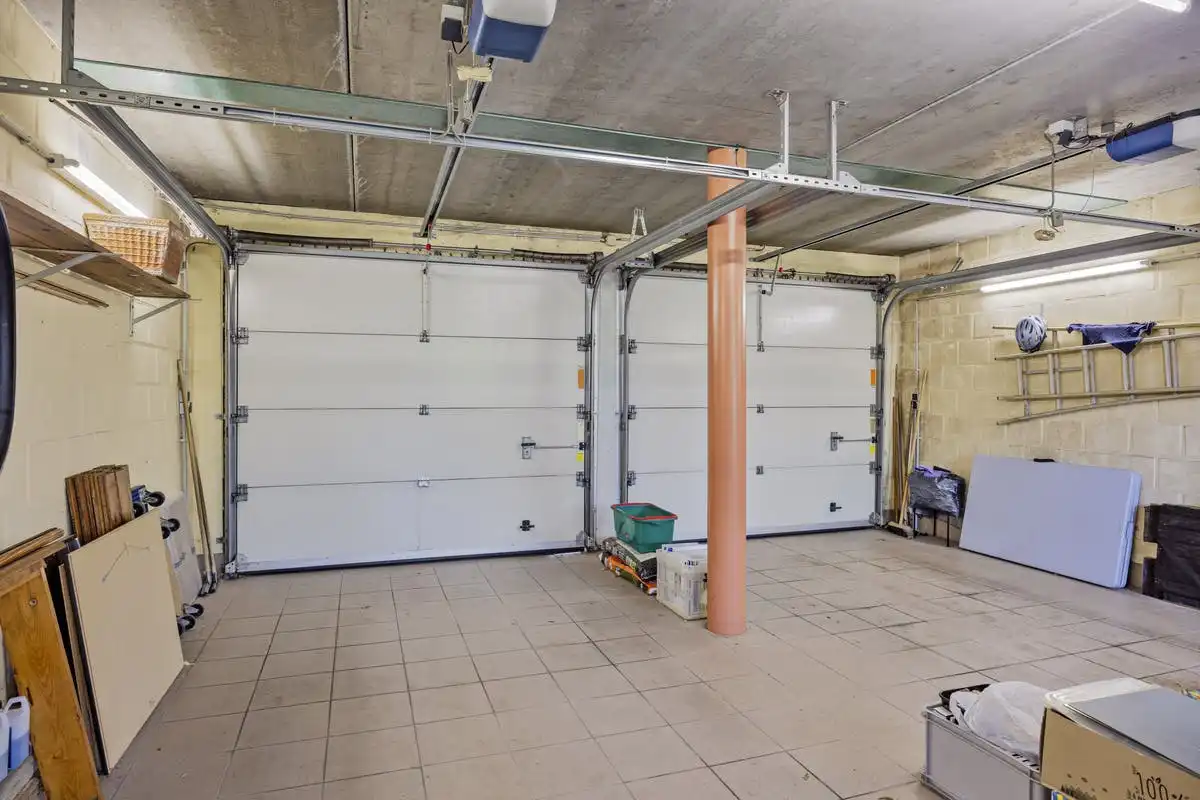 Charmant en ruim huis met 2 garageboxen in hartje Vilvoorde foto 25