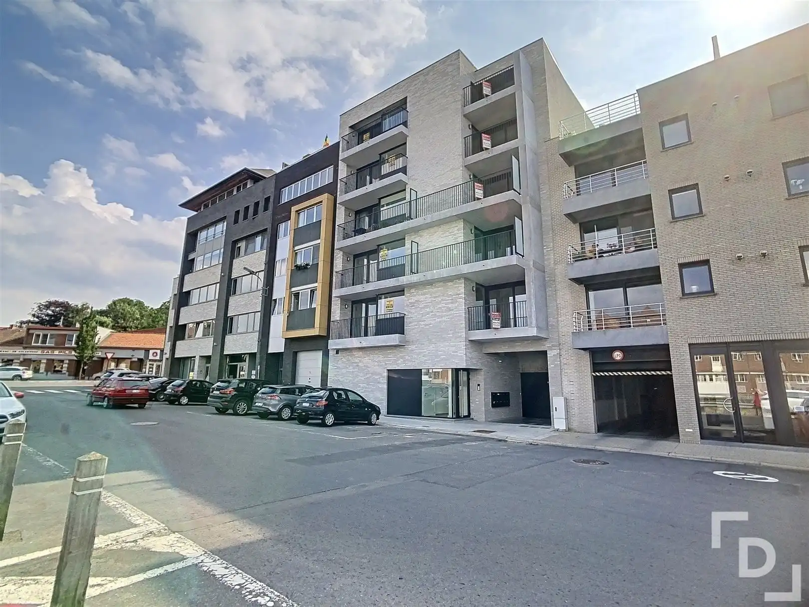 Gezellig dakappartement met terras en autostaanplaats. foto 6