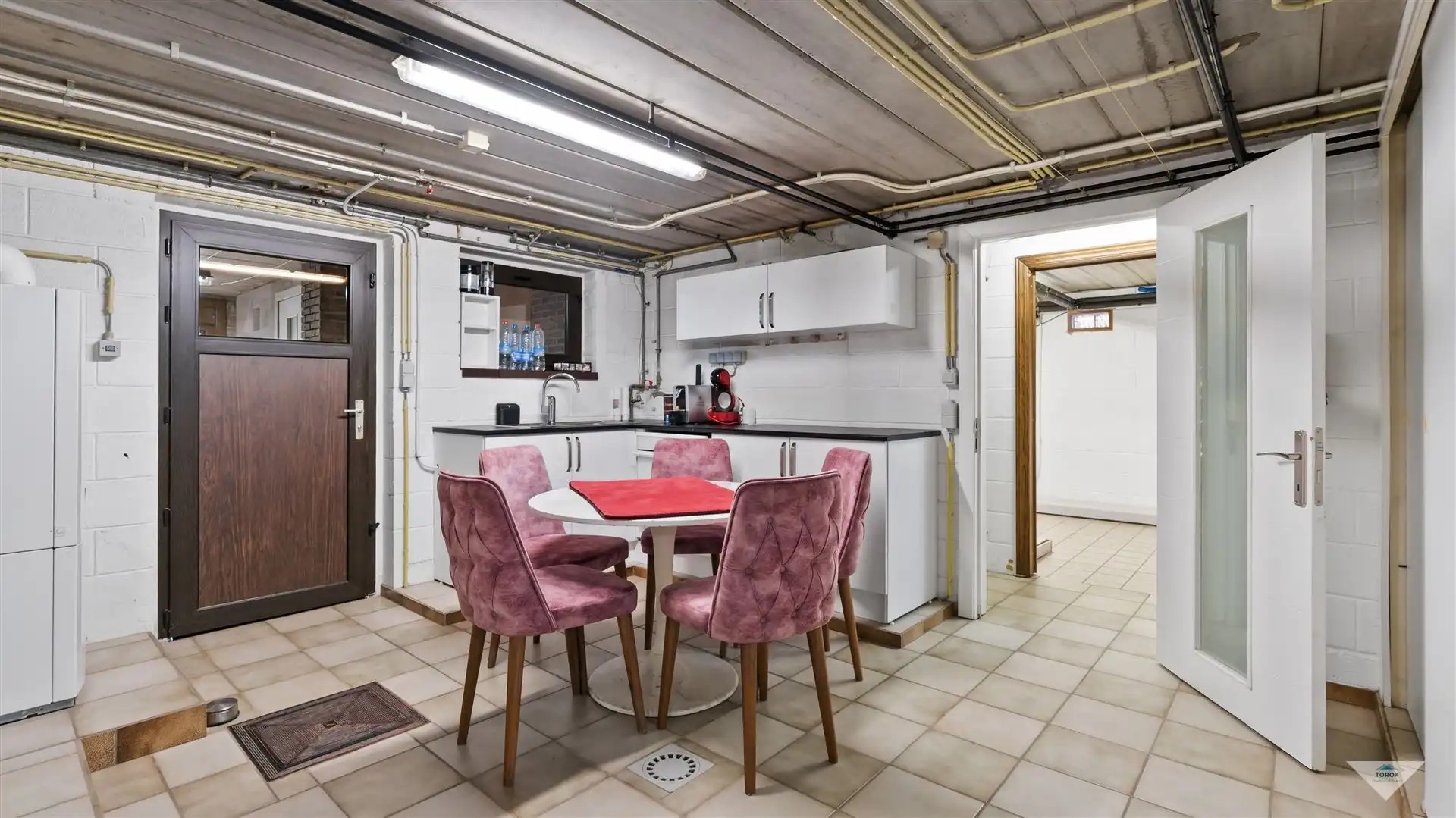 Ruime, instapklare woning met centrale ligging foto 24