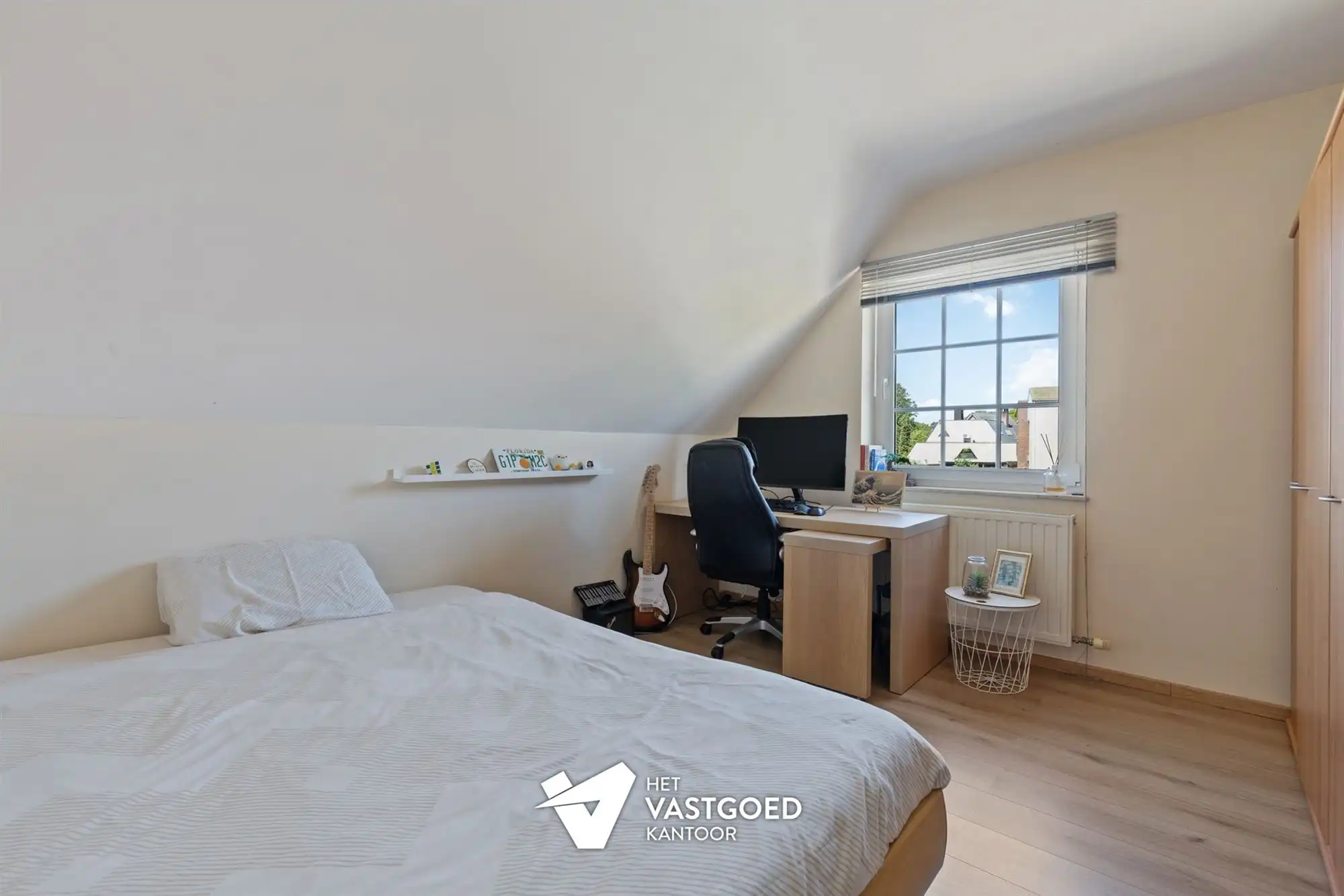 RECENTE, ENERGIEZUINIGE WONING OP RUSTIGE LIGGING foto 17