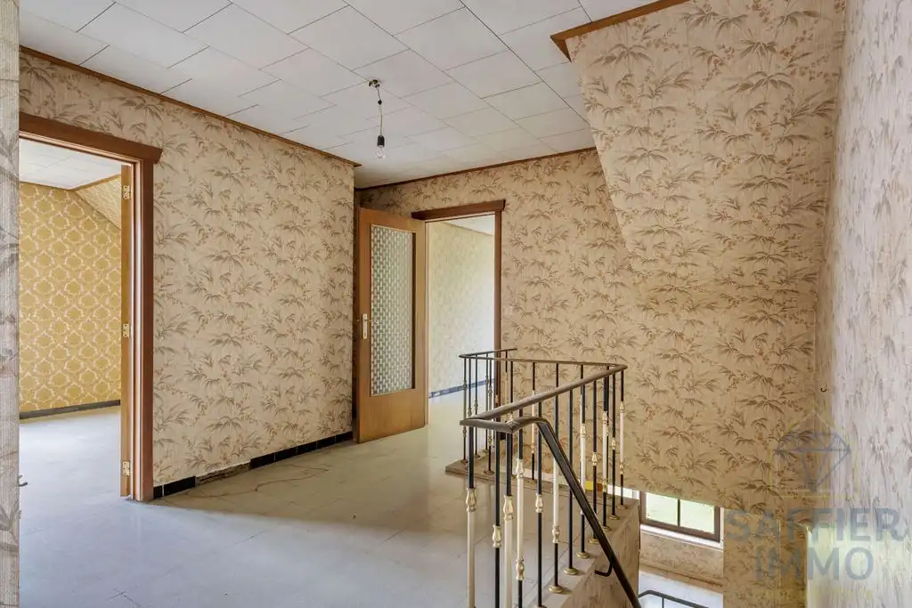 Ruime gezinswoning met zonnige tuin en 5 slaapkamers in hartje Izegem foto 25