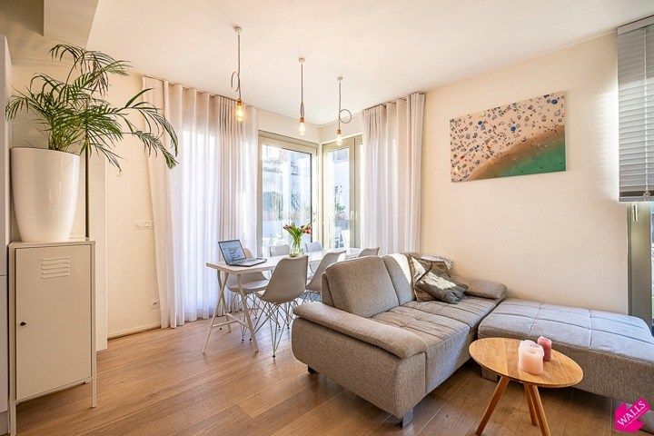 Gemeubeld nieuwbouwappartement op absolute toplocatie! foto 3