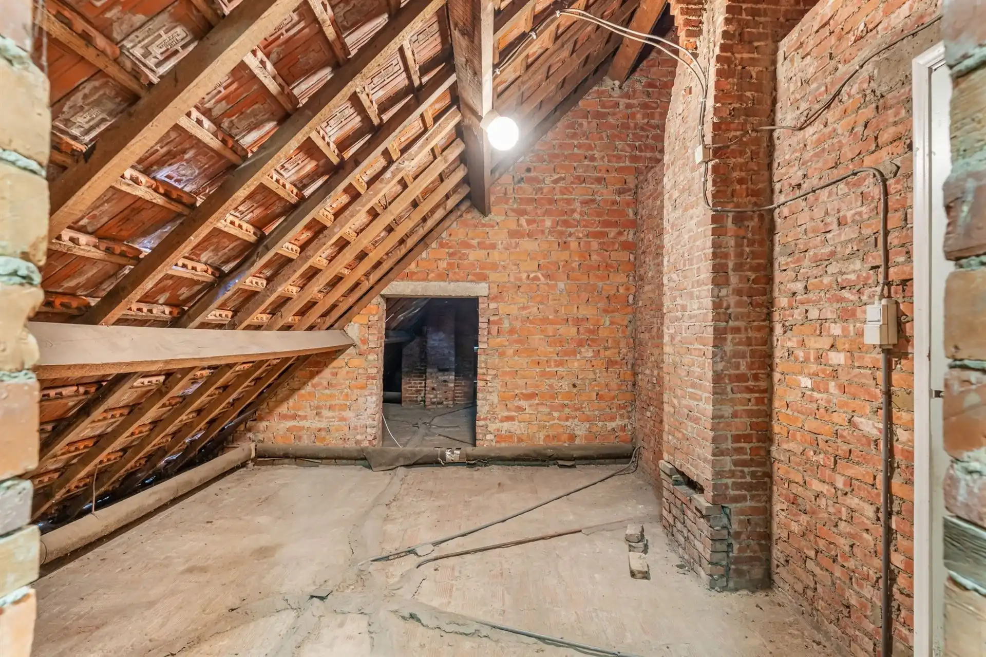 Eengezinswoning met tuin. foto 29