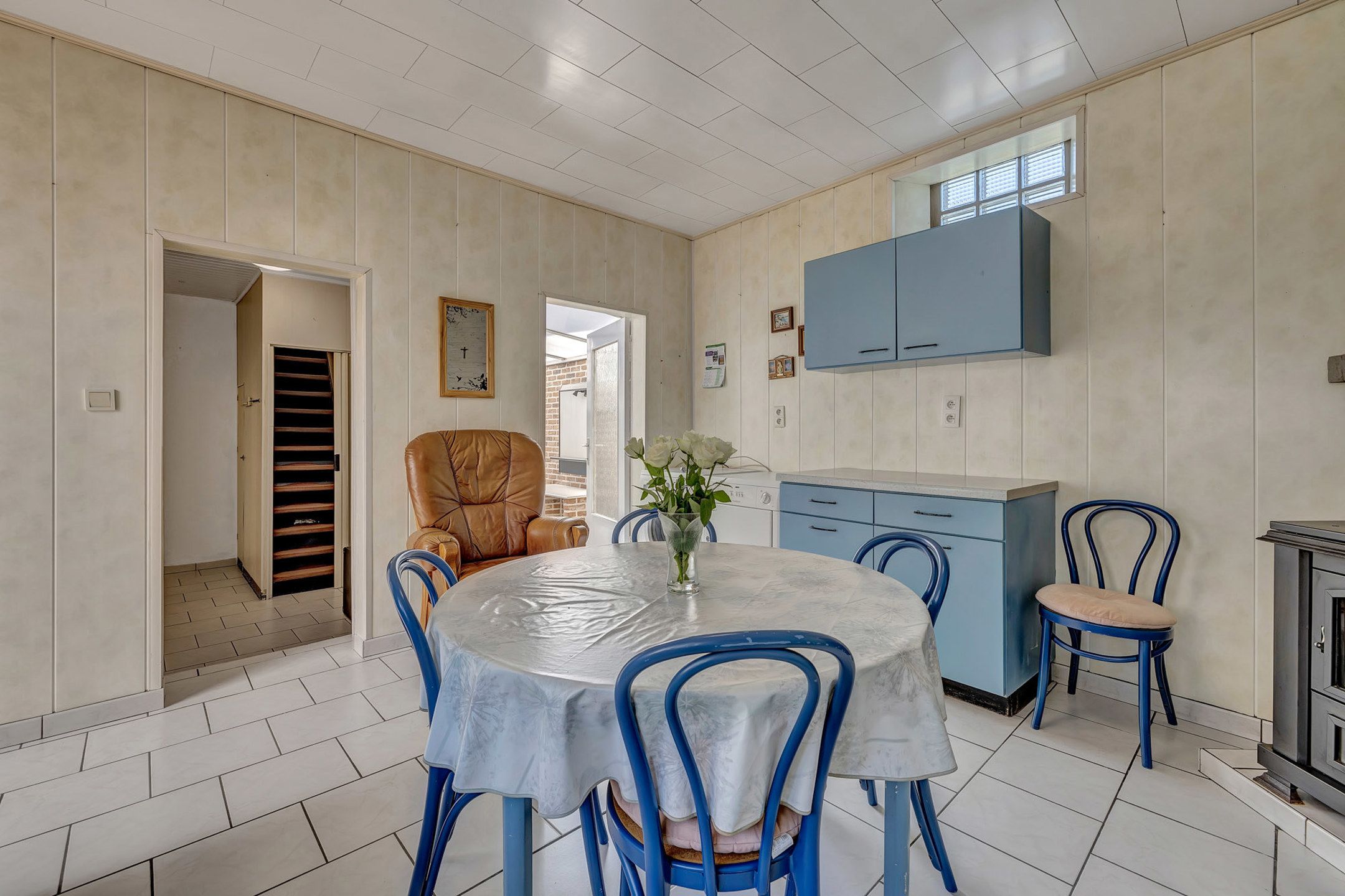 Te renoveren woning met 4 slaapkamers op 428m² te Meldert foto 10