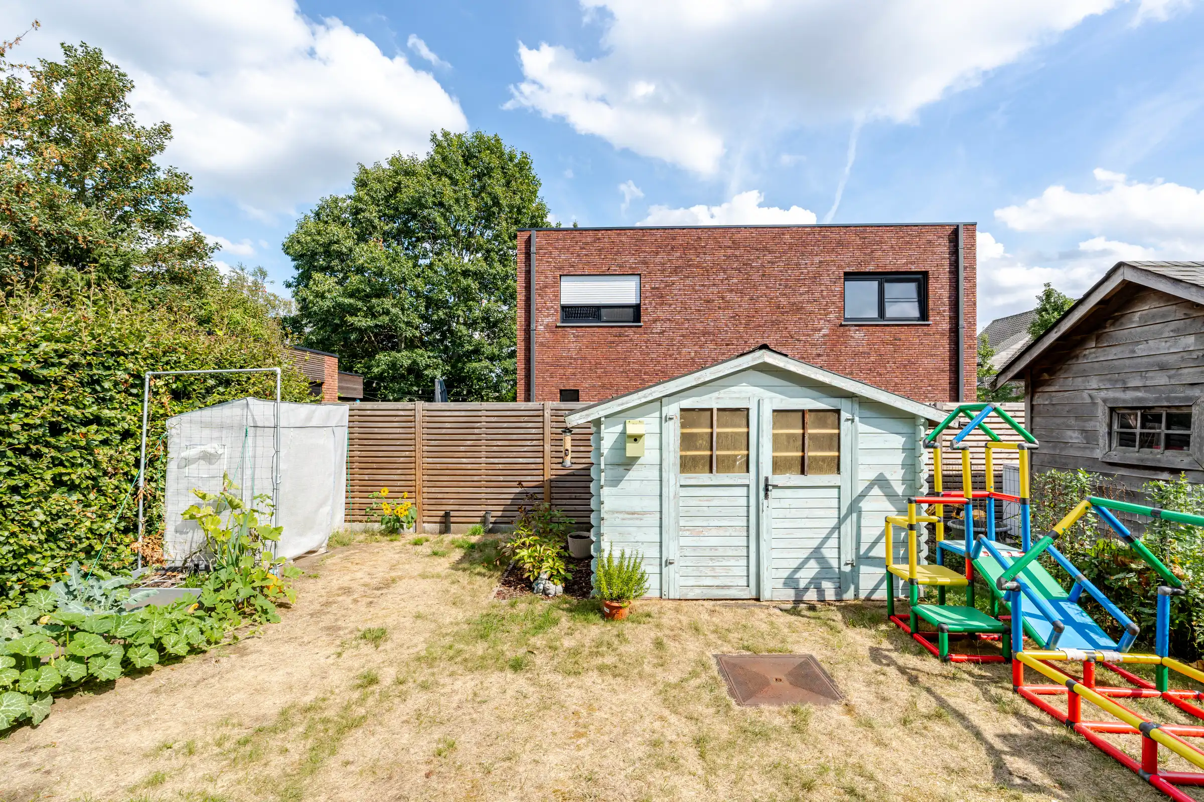 Recente en energiezuinige gezinswoning te Lovendegem! foto 16