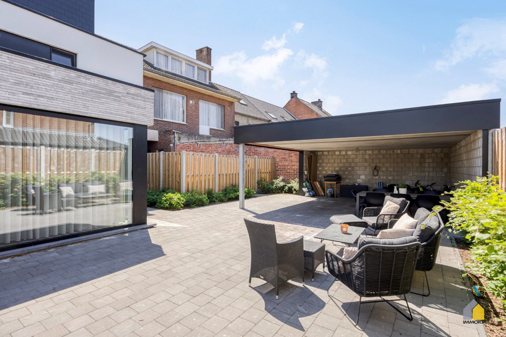 Energiezuinige patiowoning met 3 slpks, buro, hobbykamer en dubbele carport. foto 17