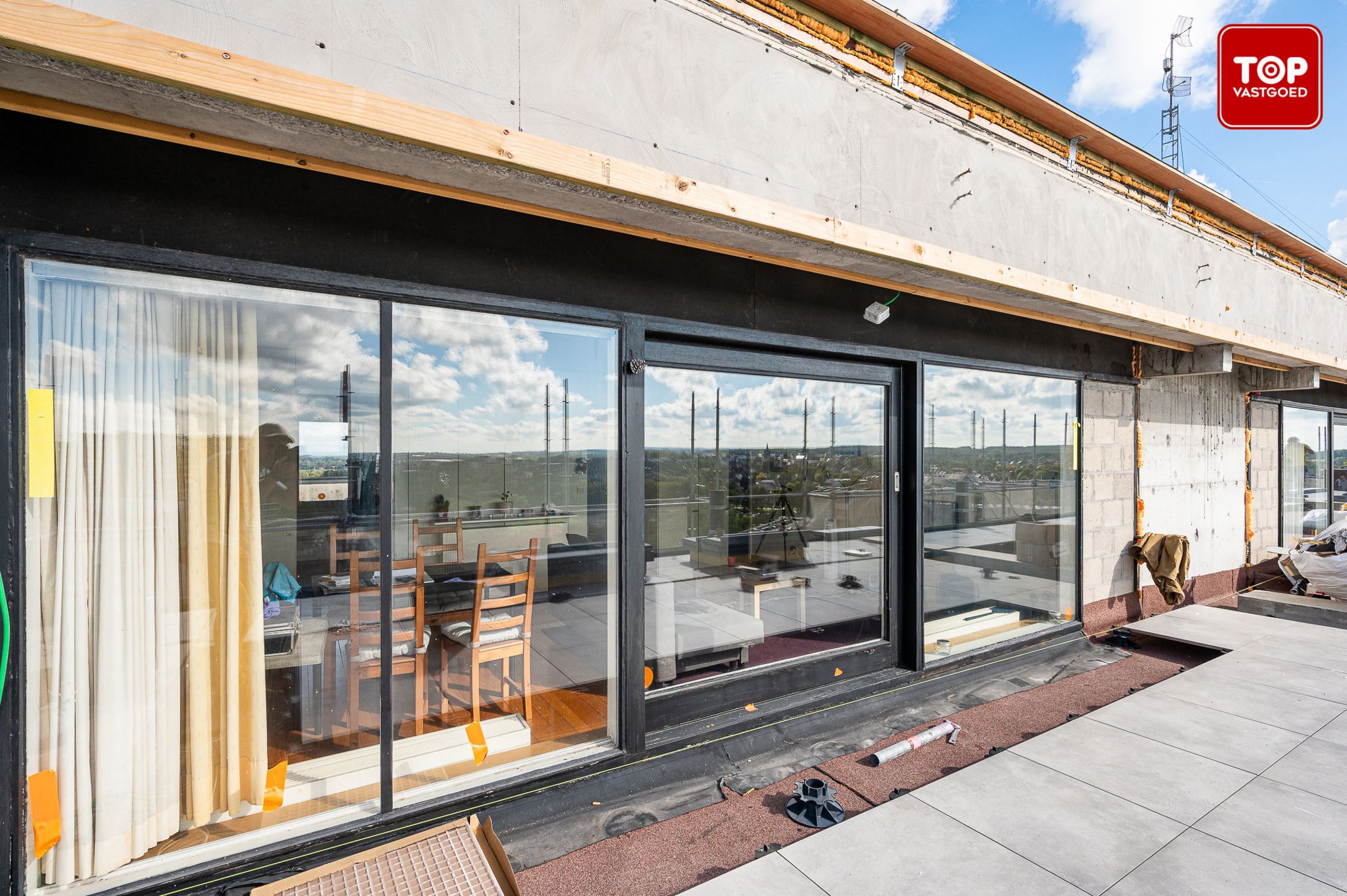 Instapklaar appartement met prachtig uitzicht foto 15